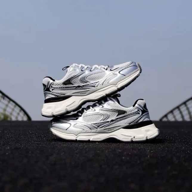 (寶藏鞋款)Kappa 復古 Y2K風格 灰銀 增高 慢跑 K0DU5MG14CJ-149