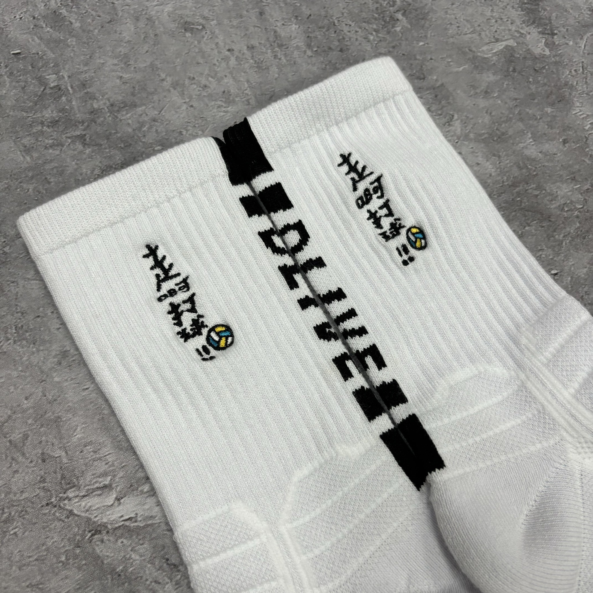 DLIVE 刺繡機能長襪 - 走啊打球款