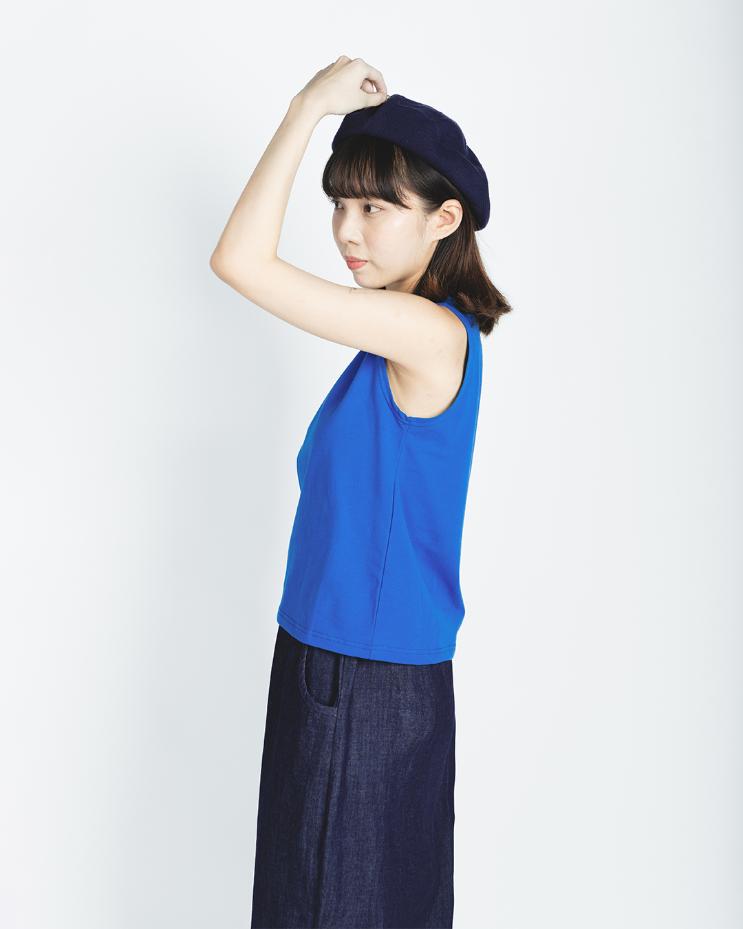 【 Kiki.co made 】自家製小企領背心打底