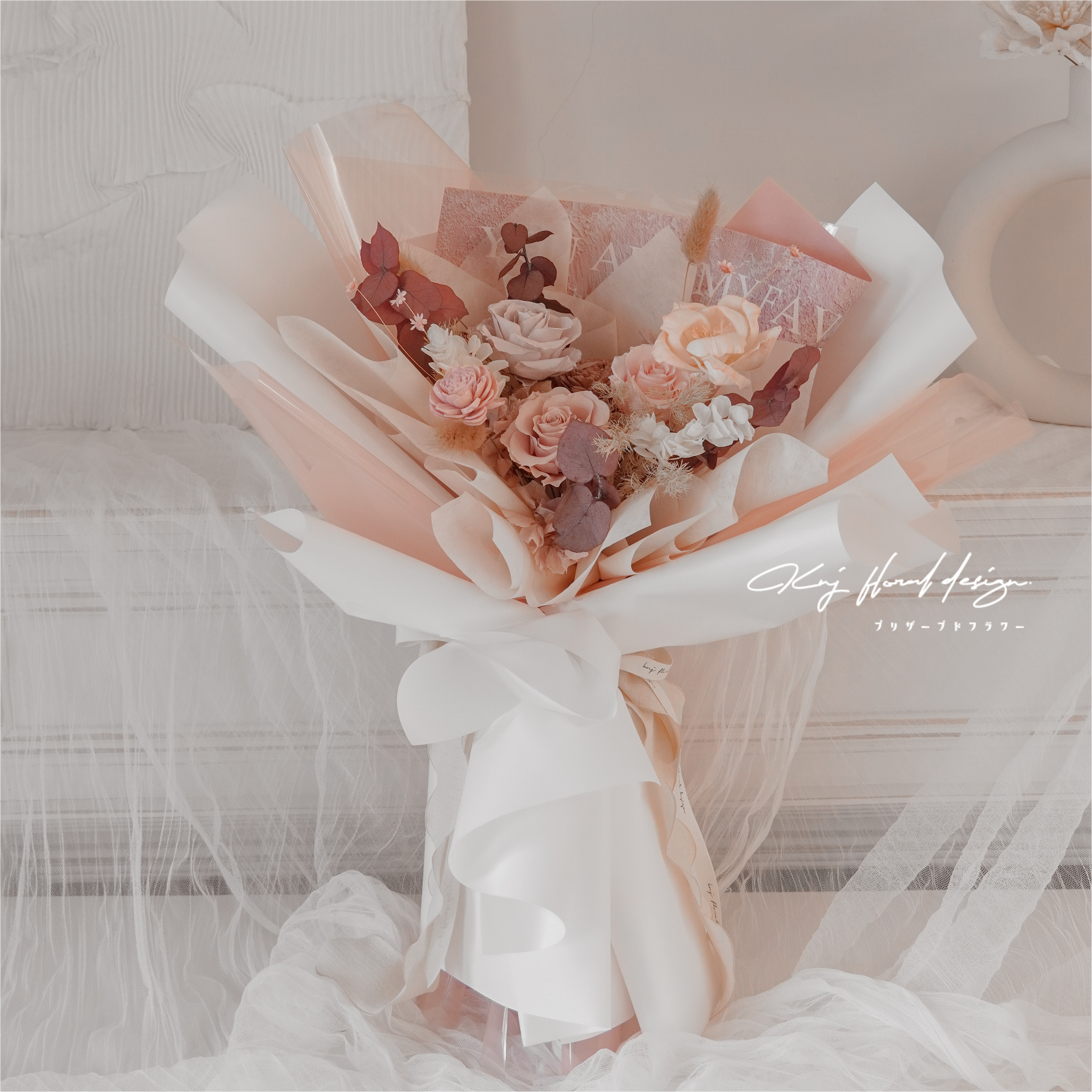 巴黎舊夢．三朵永生玫瑰花束