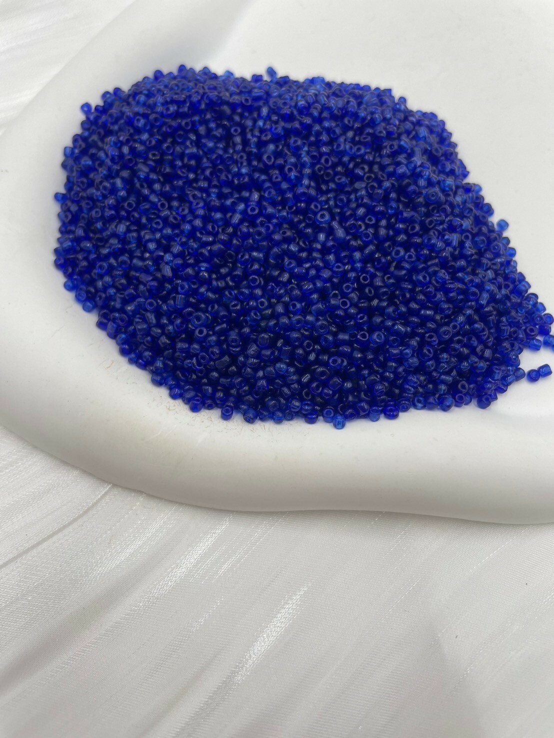 新-No.1寶藍色繡珠80g2.5mm