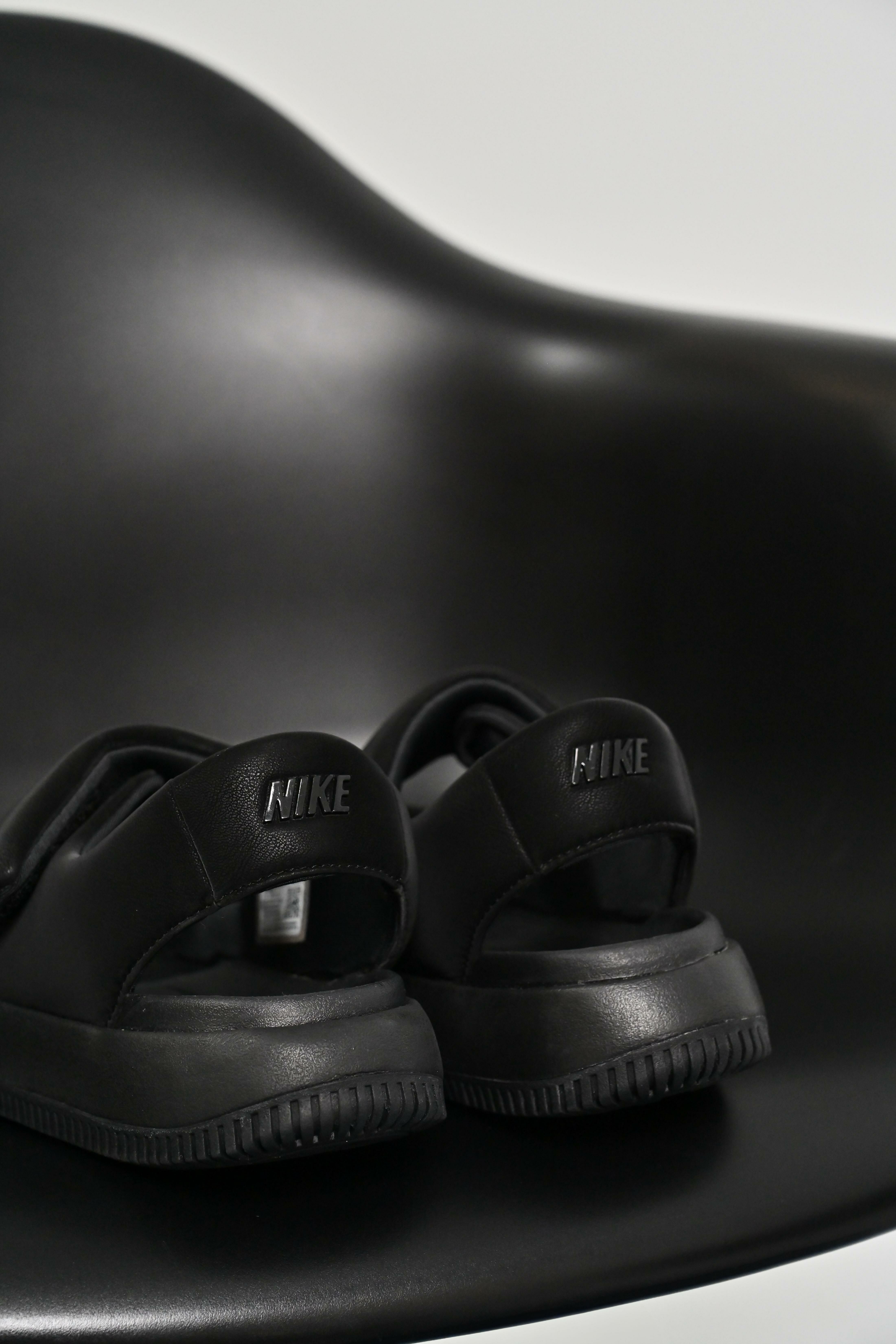 【零碼】NIKE CALM SANDAL 女款厚底麵包涼鞋 黑 FJ6043001