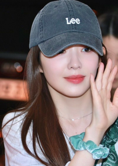 LEE■Small Twitch Logo Cotton Curve Ball Cap■送料込 LEE Small Twitch Logo Cotton Curve Ball Cap – Belle Korea