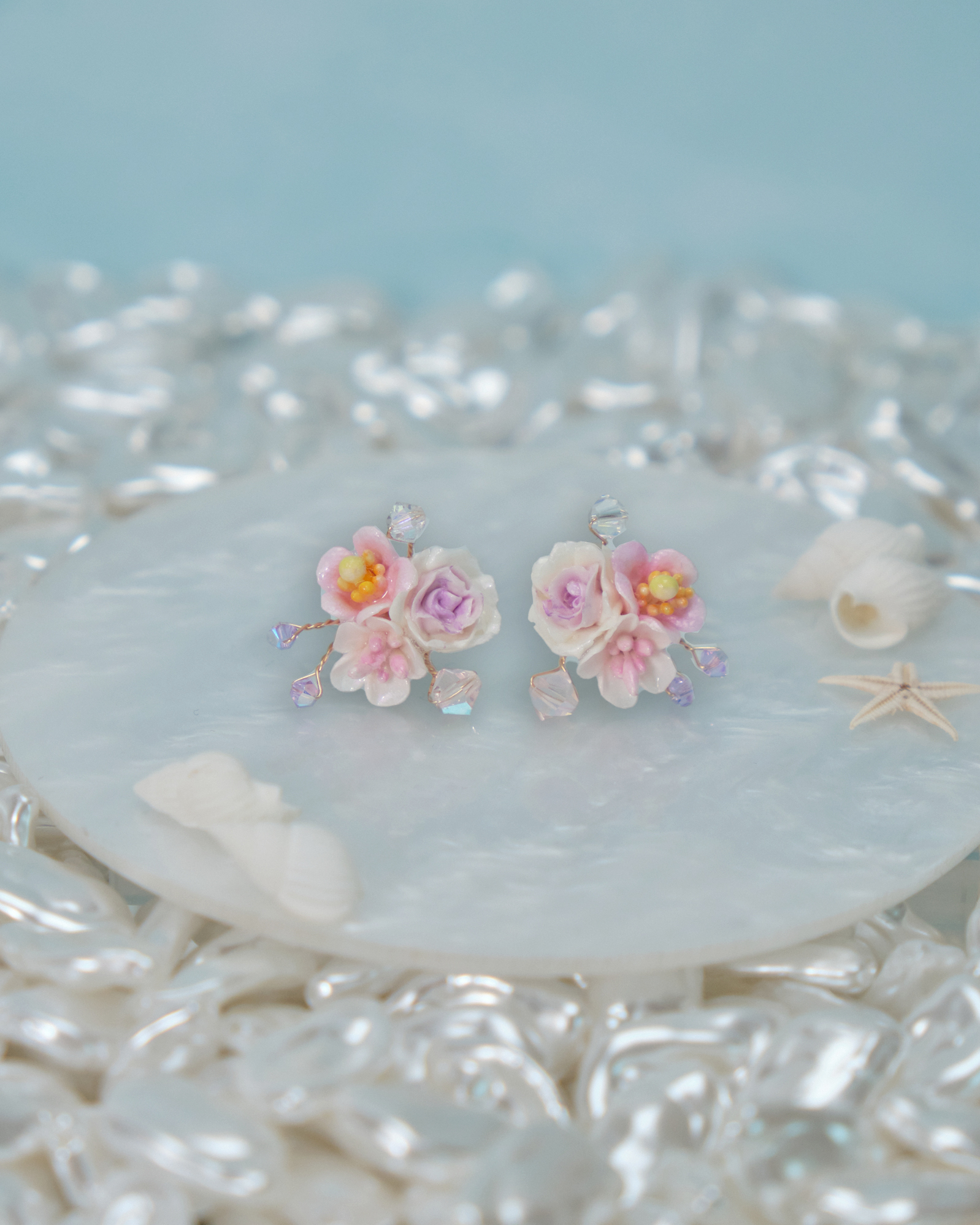 11054 Shimmer Flowers S925 Ear Pin