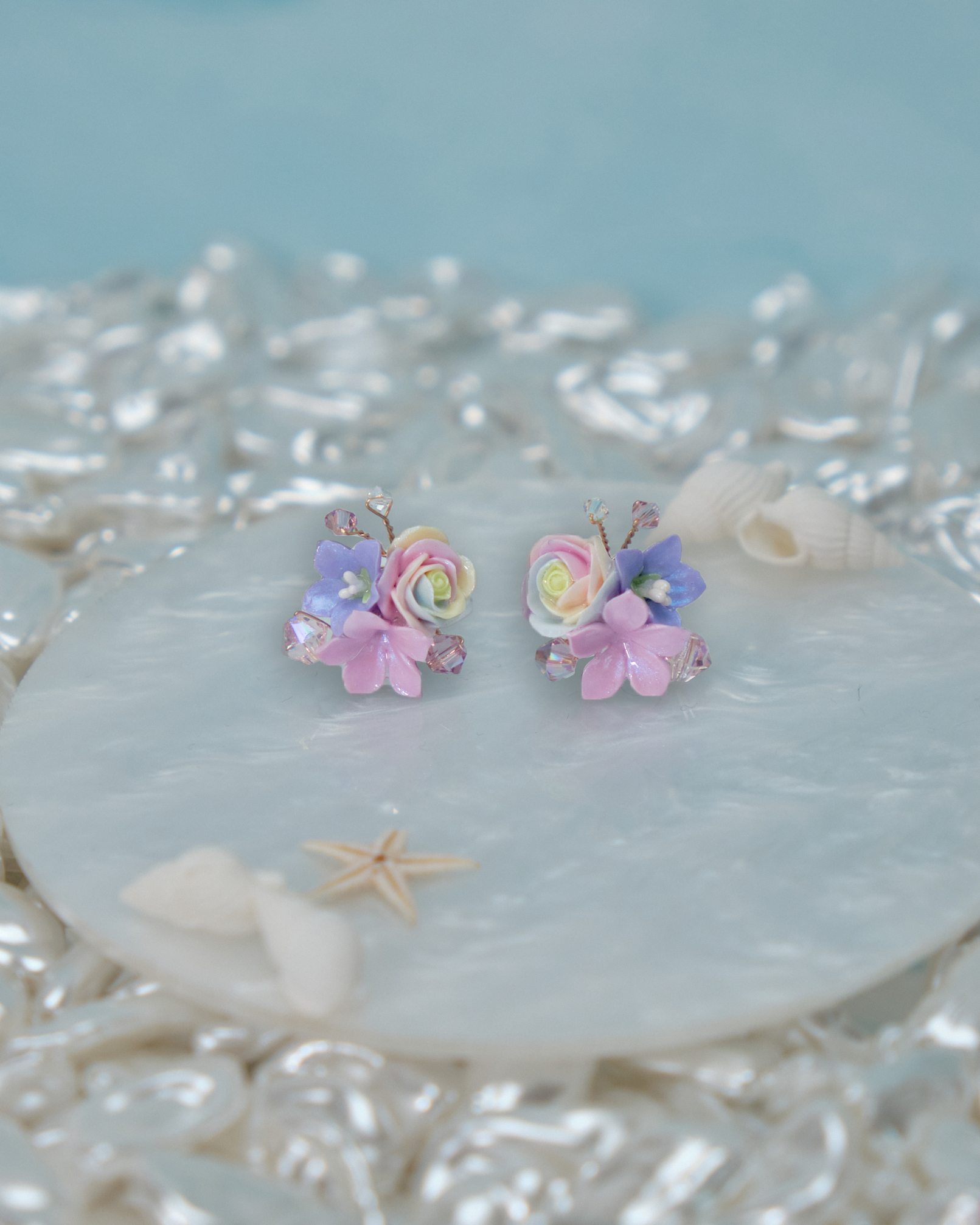 11053 Shimmer Flowers S925 Ear Pin