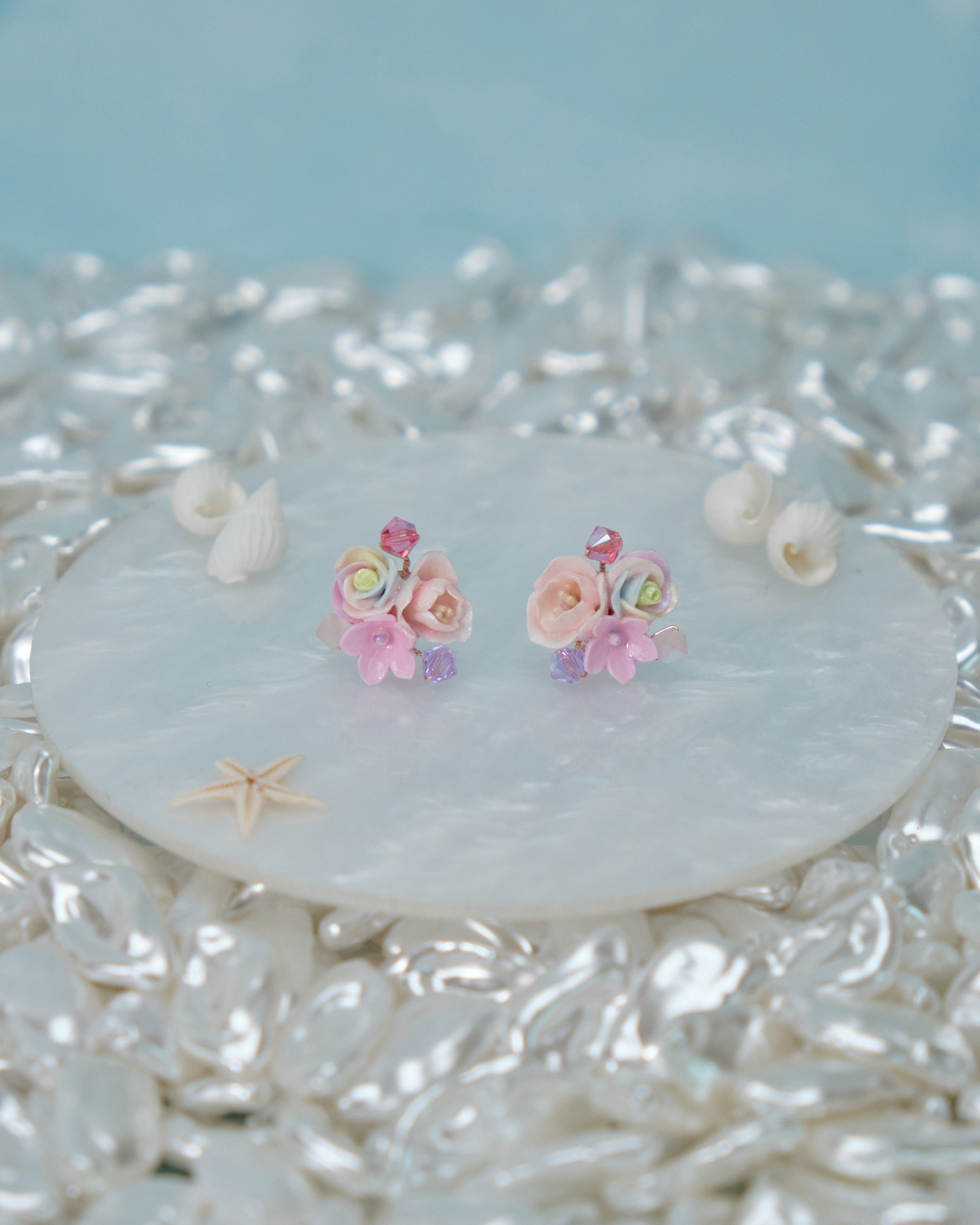11056 Shimmer Flowers S925 Ear Pin