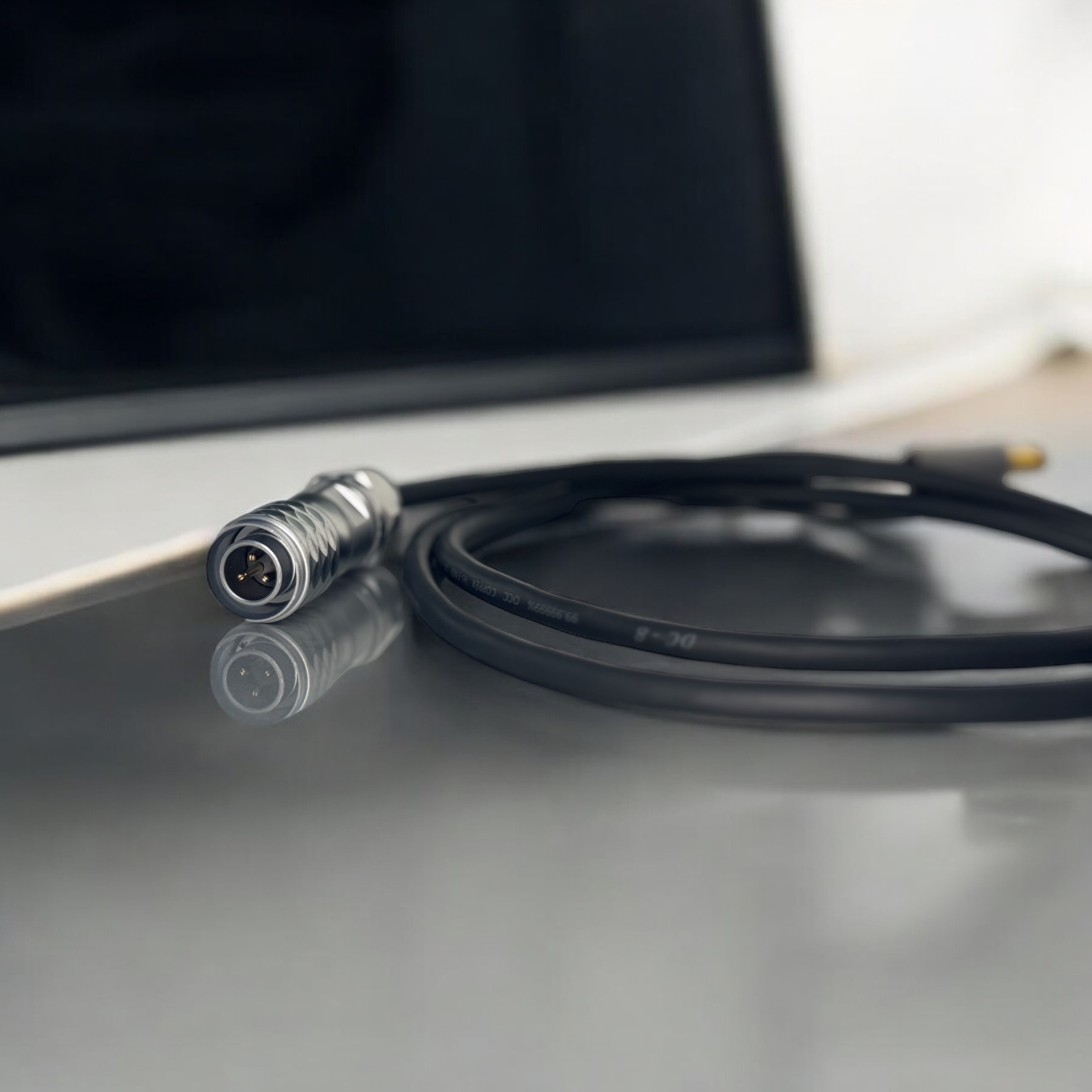 Divini Audio LPS-380 專用 DC 電源線