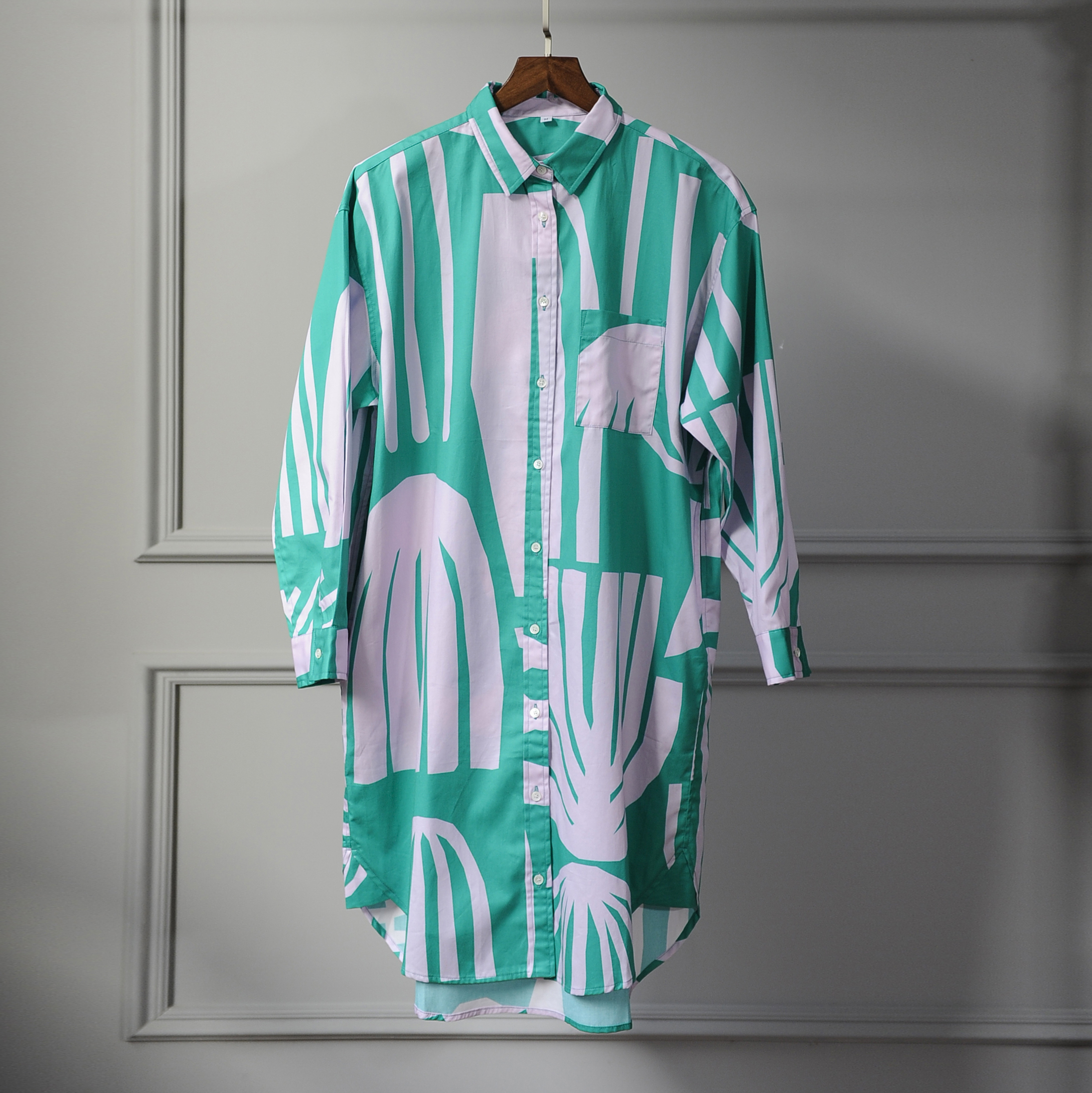 印花長版襯衫 / 米克斯綠 / Free Size