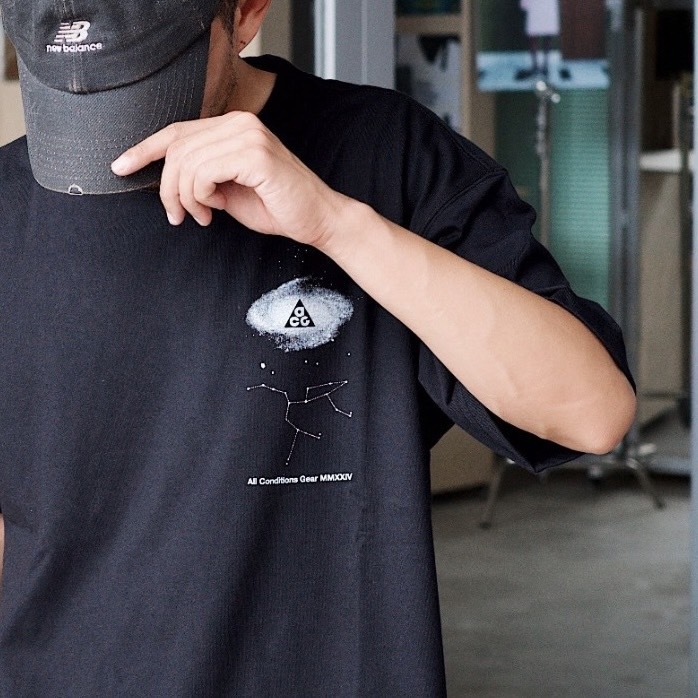 "現貨" NIKE ACG TEE 星座 宇宙 黑色 FZ5276-010 白色 FZ5276-121