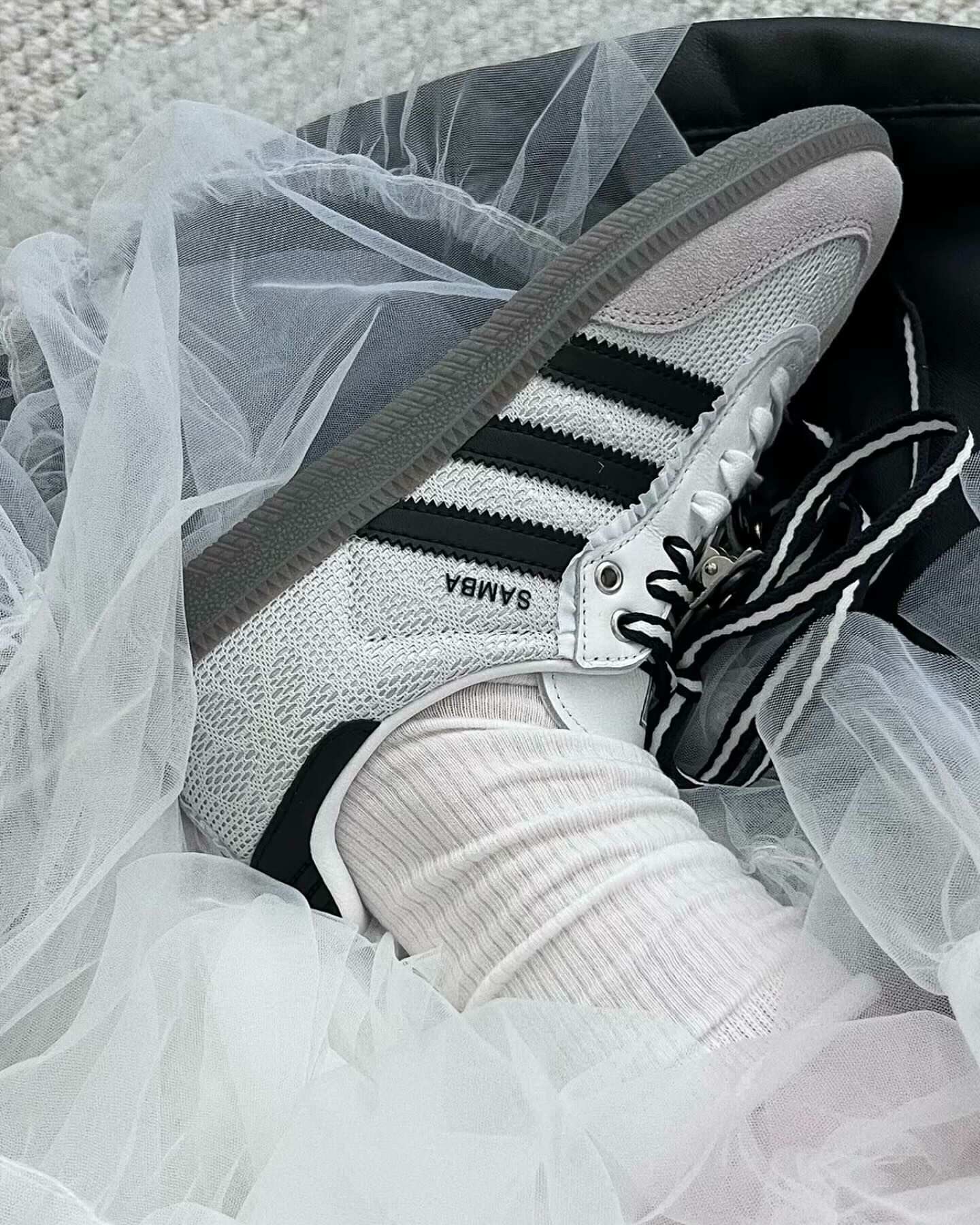 ADIDAS SAMBA OG 蕾絲 灰白 小花 德訓鞋 IH3371