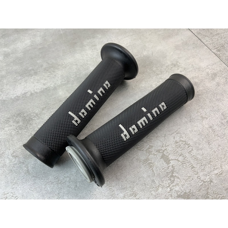 【Domino】正版 雙色 握把套 有孔 125mm 適用 各式車款