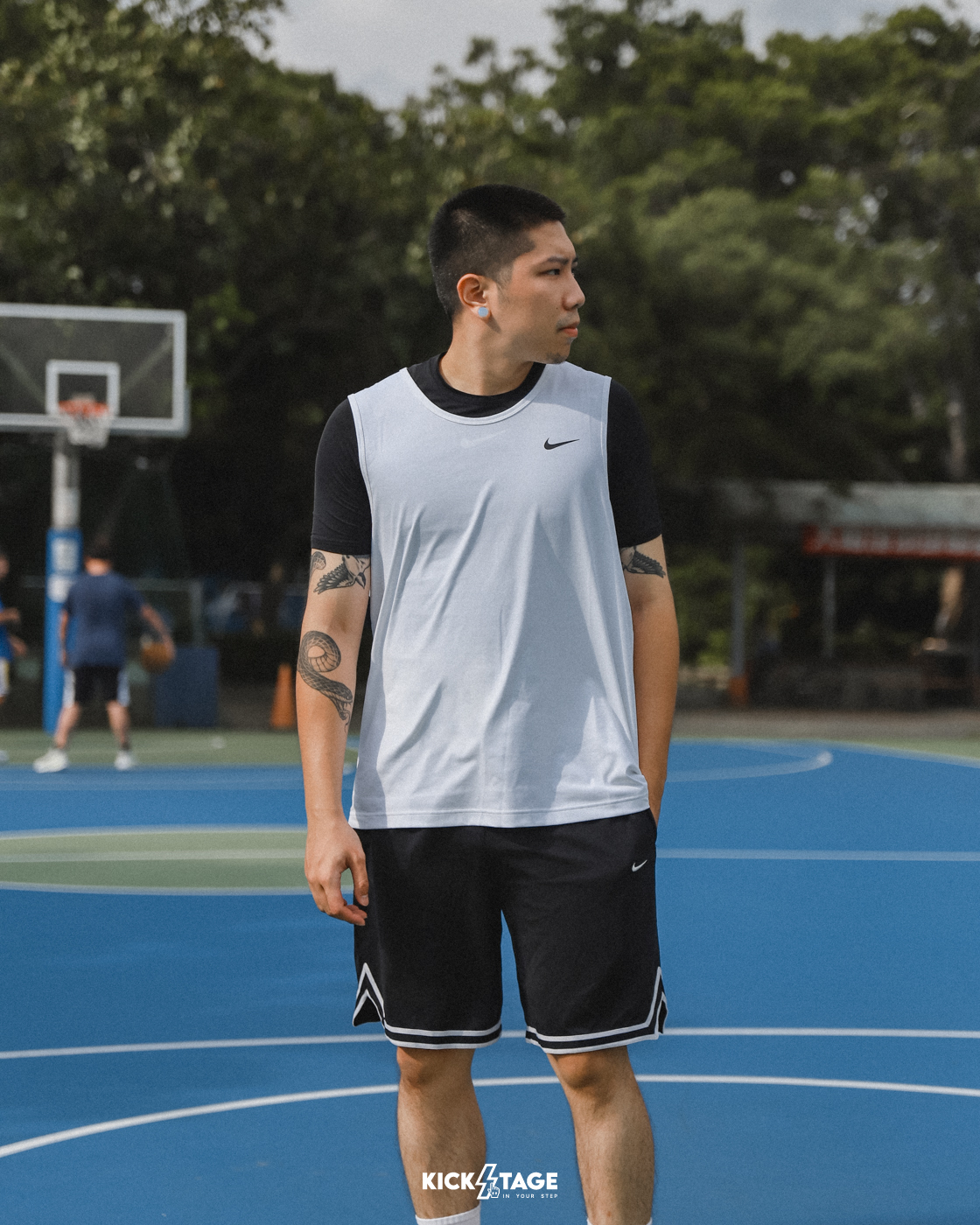 男款 NIKE Dri-FIT HYVERSE TANK 黑 白 速乾 運動 健身 慢跑 訓練 背心【DV9842】