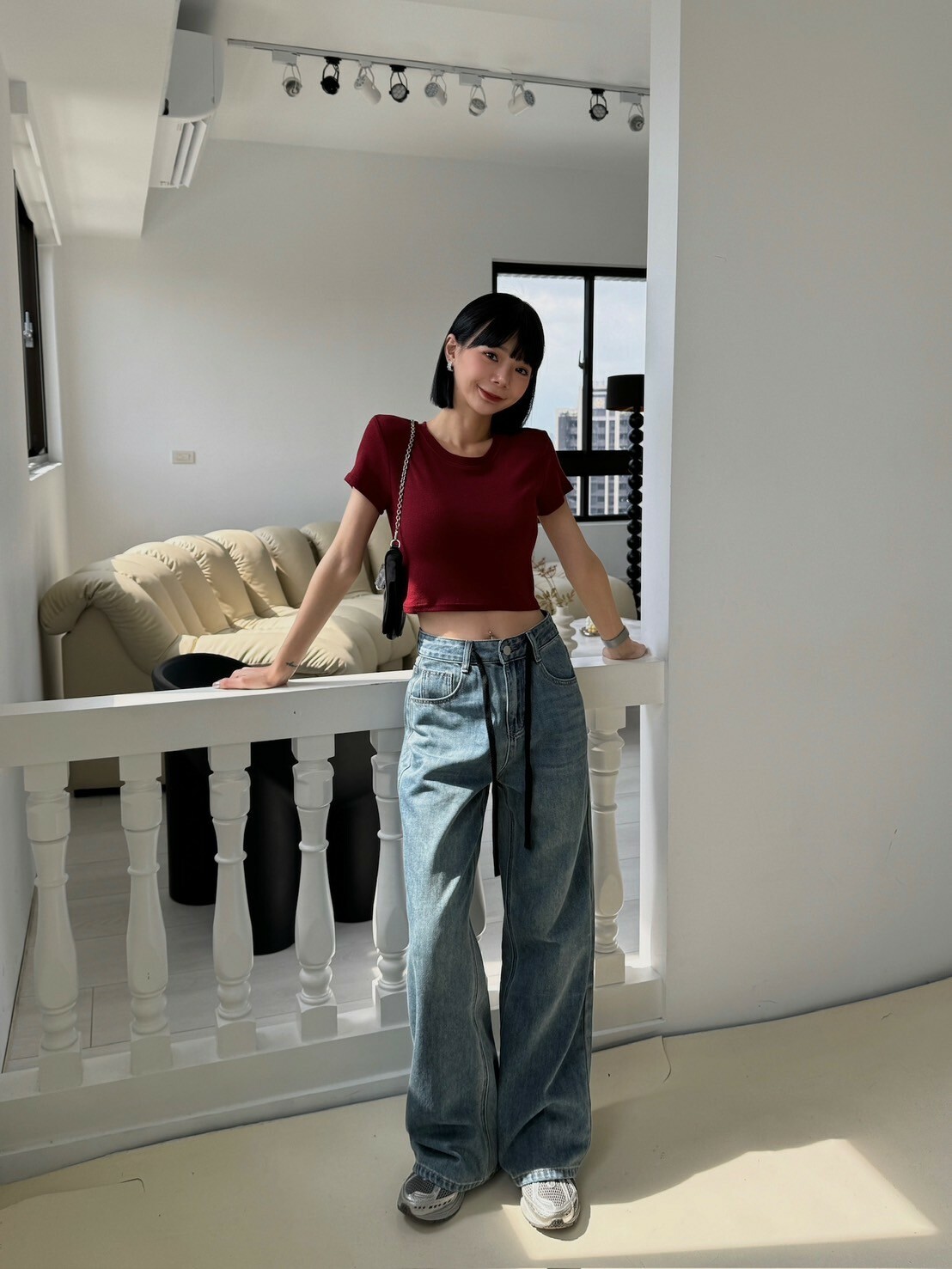 極柔軟彈力短版上衣