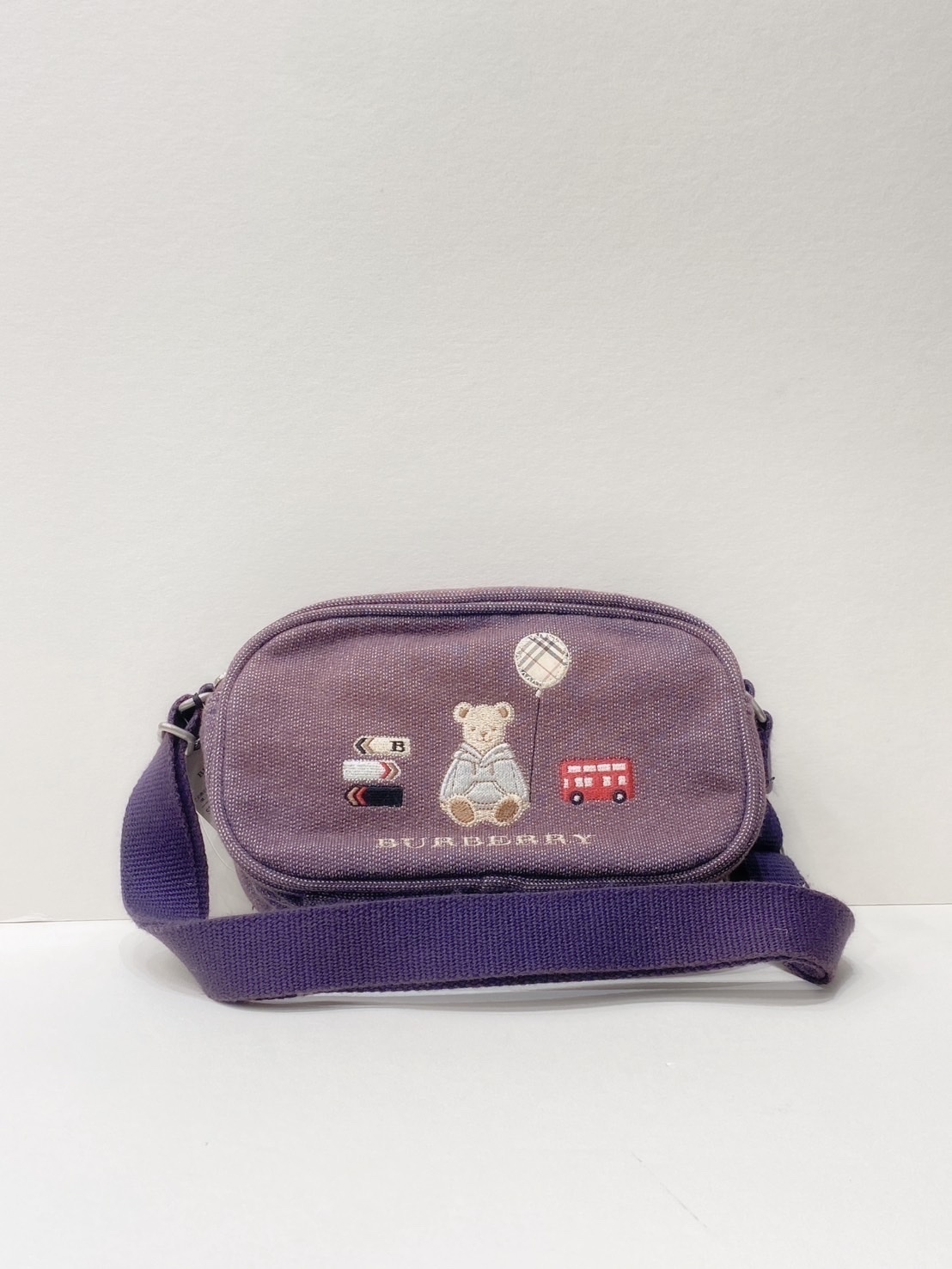 Burberry小熊包