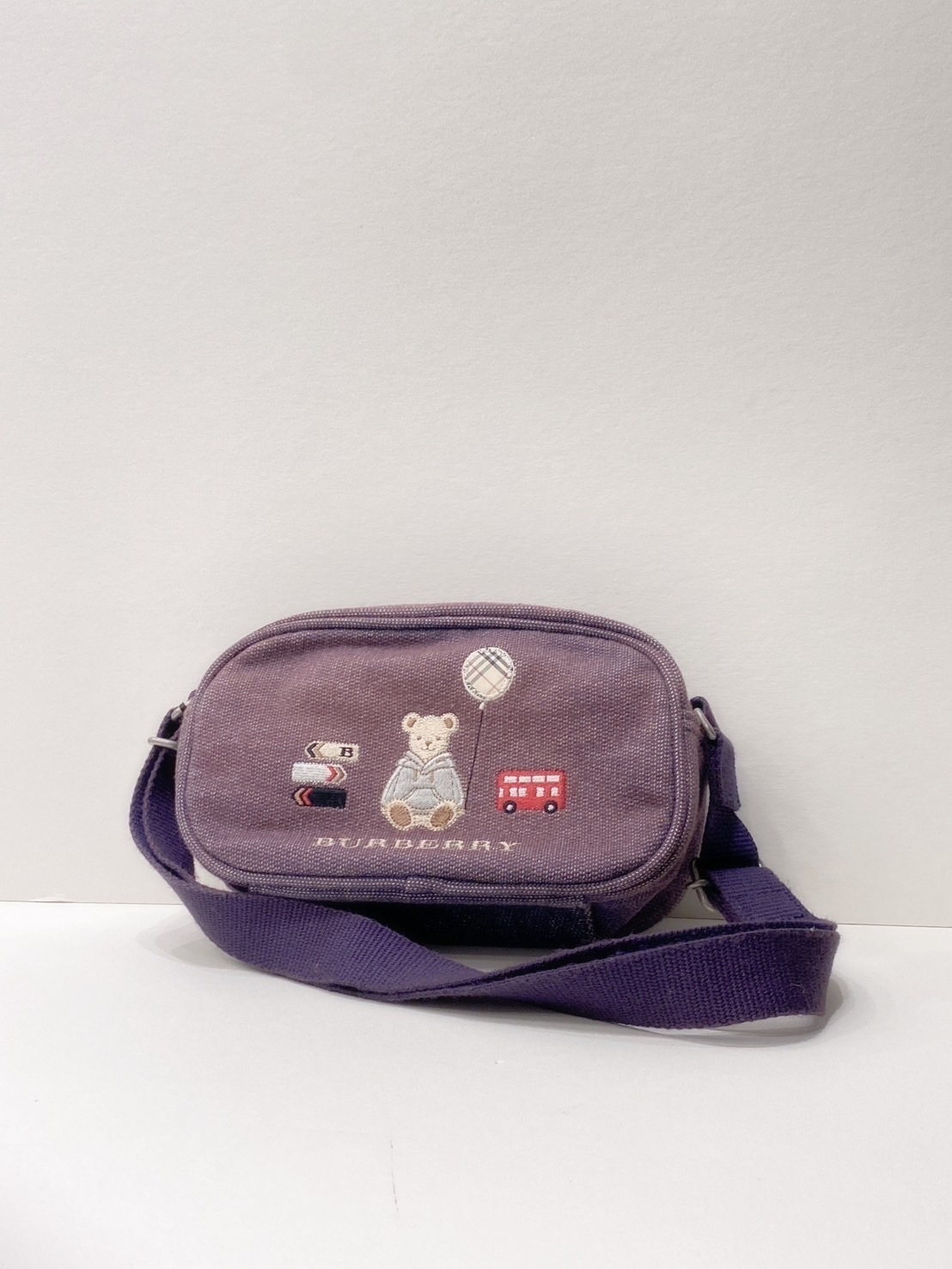 Burberry小熊包