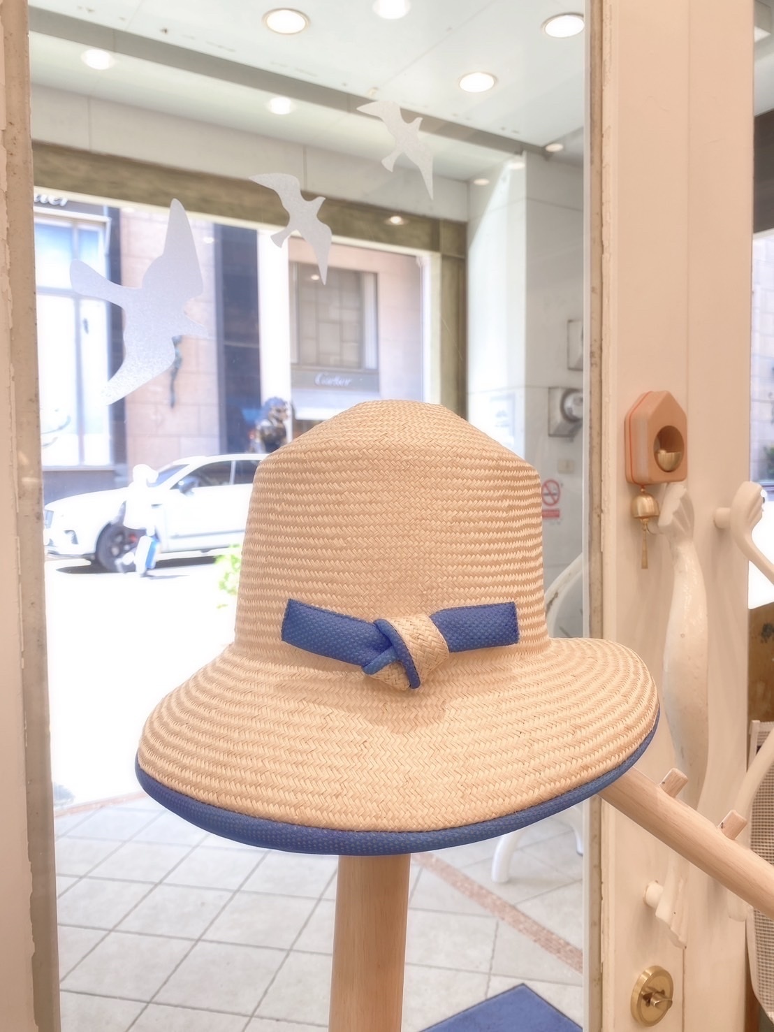 藍滾邊編織草帽