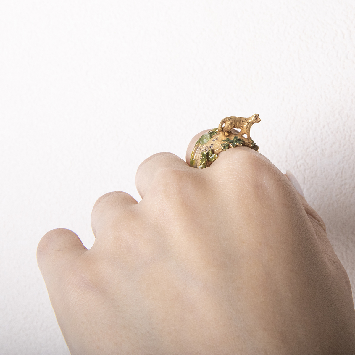 悠閒地散歩的貓戒指