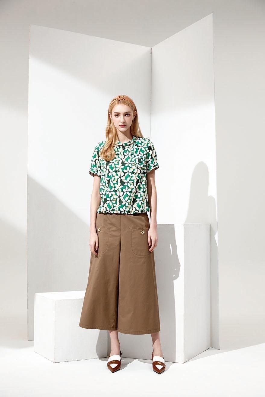 韓版OL時尚印花優雅領口造型修身上衣U6531