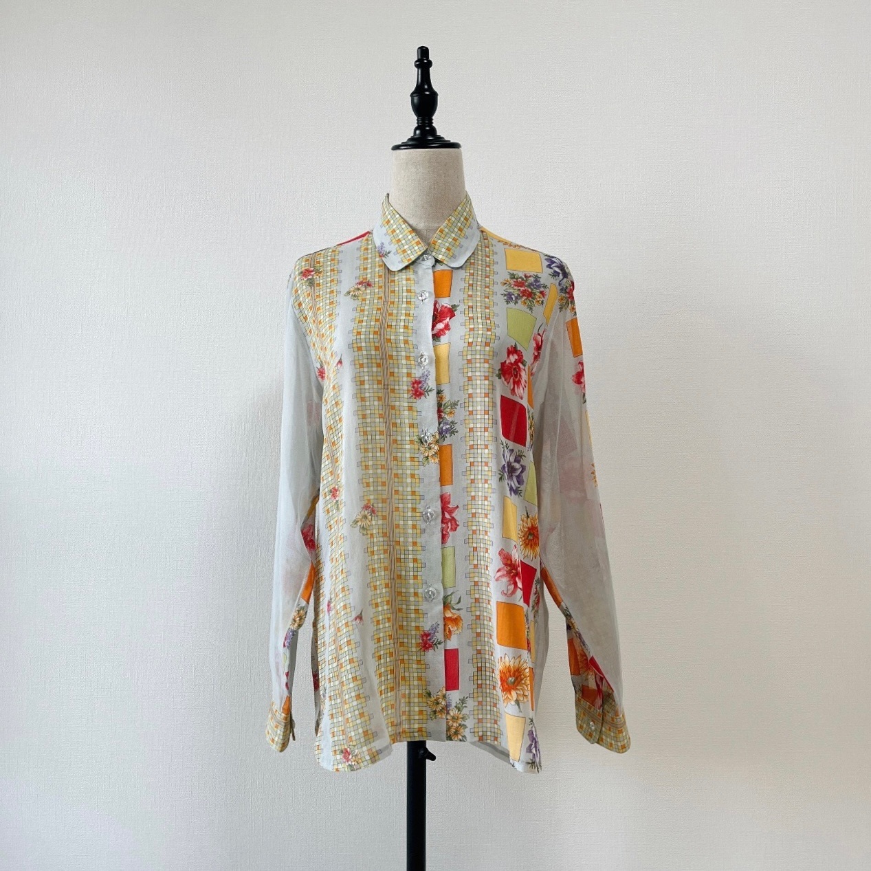 時光機與花束古着上衣