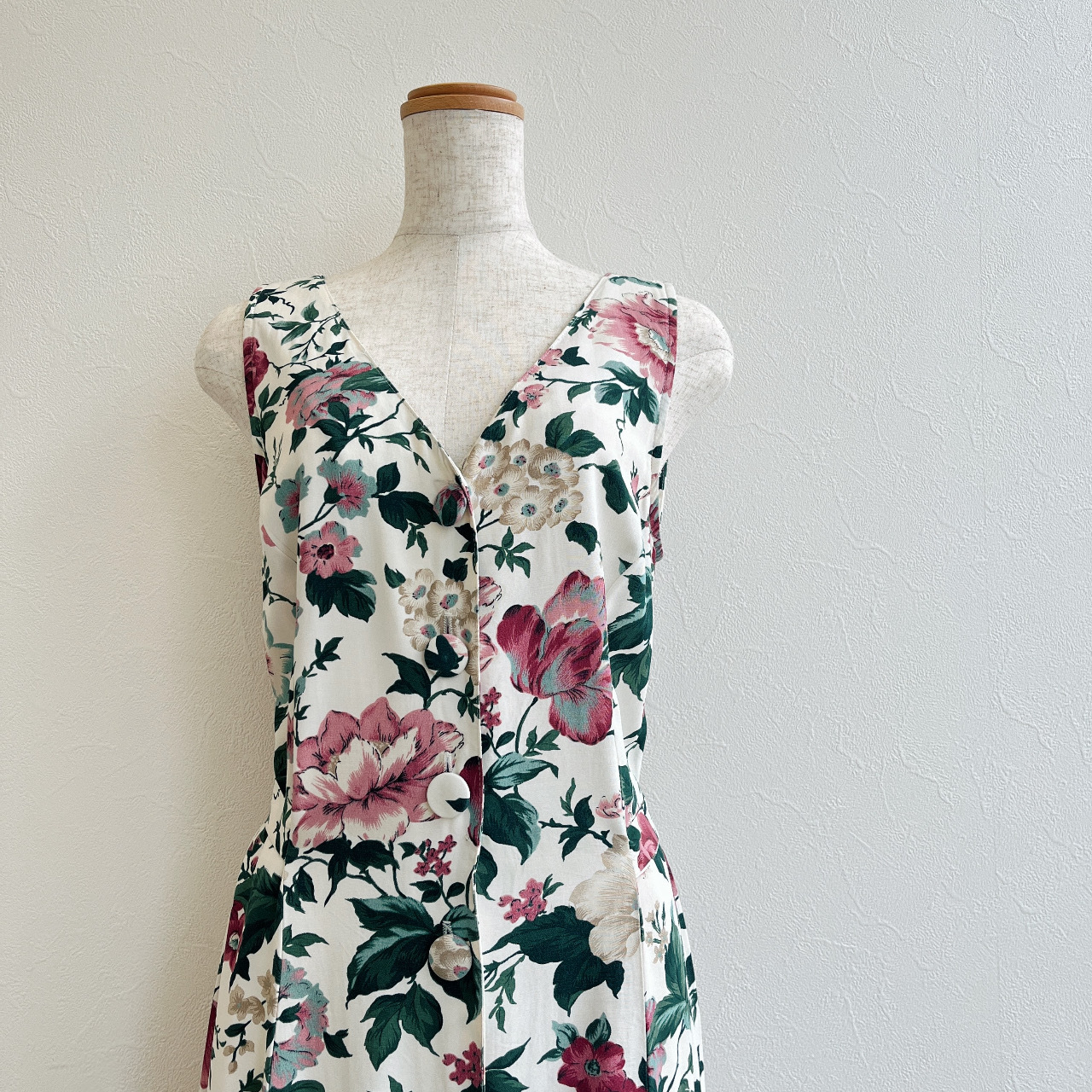 R.J.Stevens白色大花古著連身裙