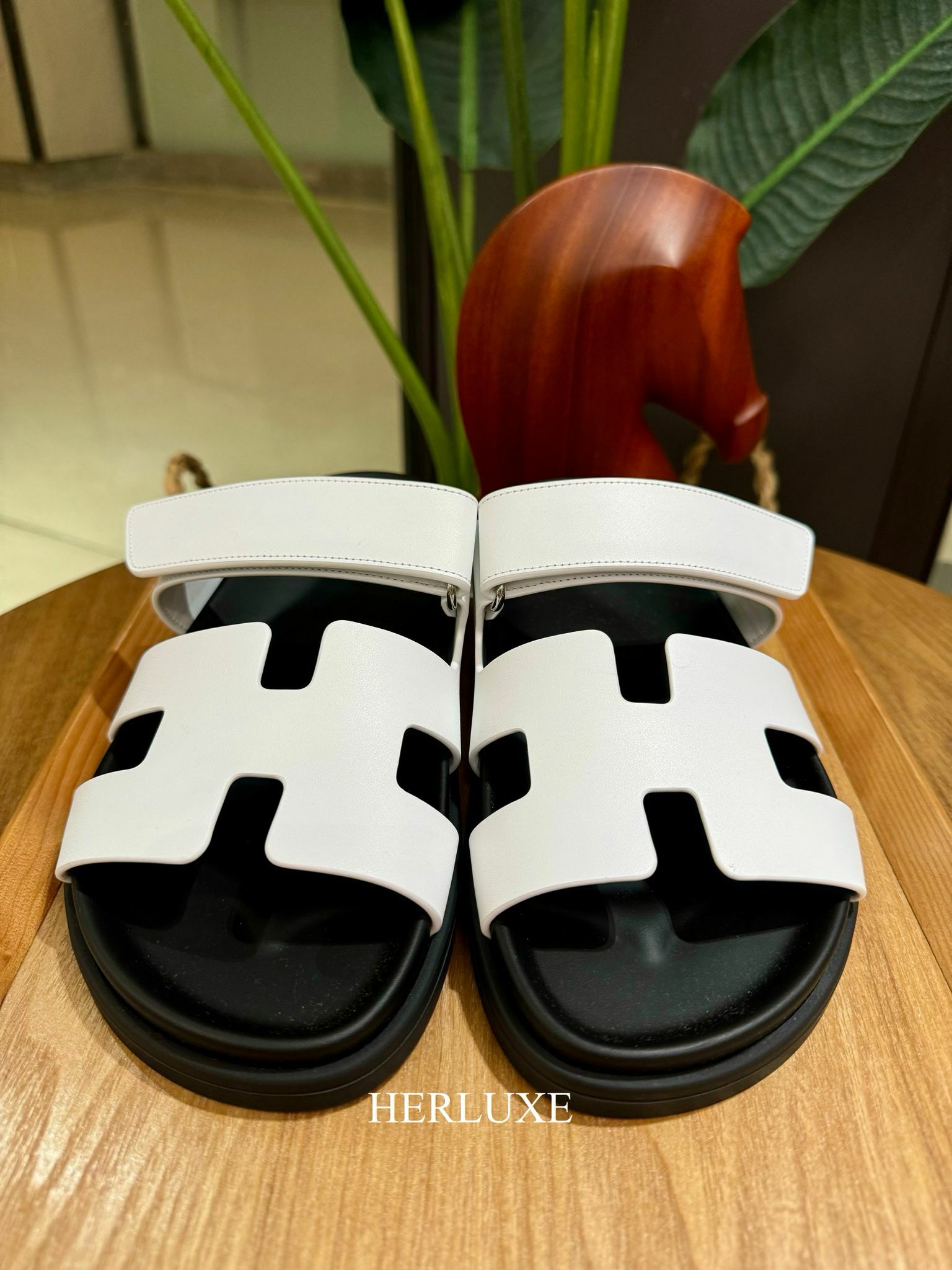 Chypre sandal blanc (可預訂size)