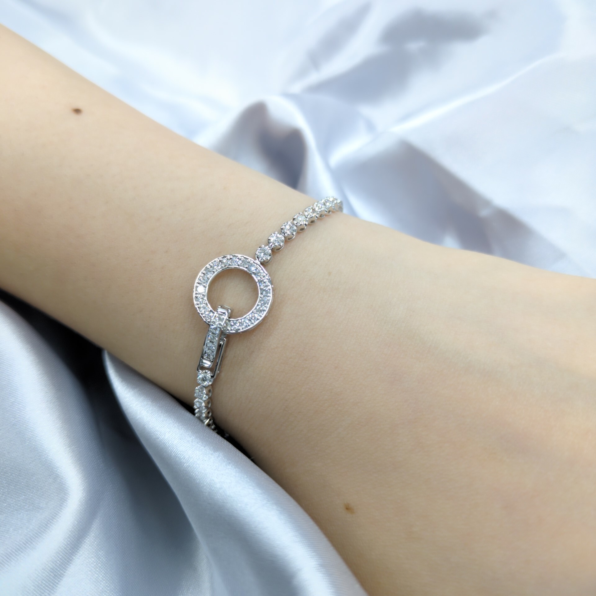 全新18K白金1卡96份鑽石手鍊