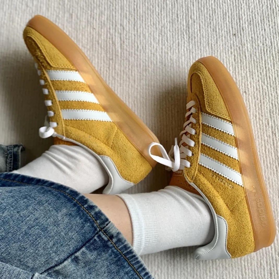 ADIDAS GAZELLE INDOOR 芒果黃 黃橘 亮黃 焦糖底 麂皮 女鞋 HQ8716 / 調貨