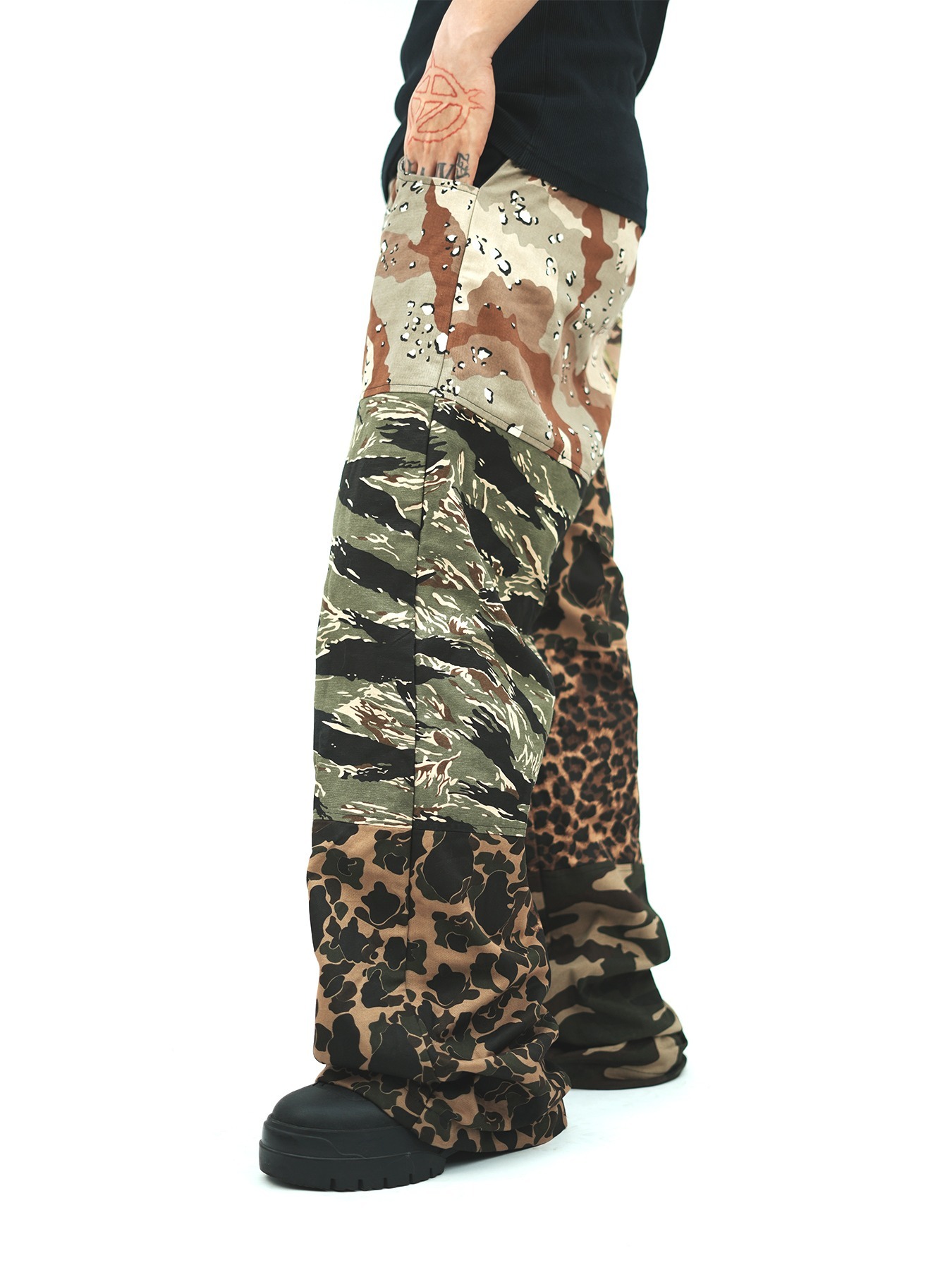 Aone4sure 迷彩豹紋 拼接 工裝長褲