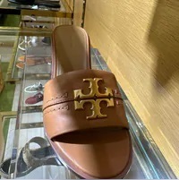 [S] TORY BURCH EVERLY BLOCK HEEL,TAN, 139172-240 [FINAL SALE] (STB584)