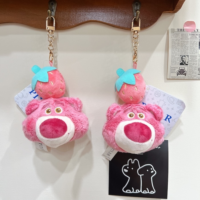 《81054》甜甜熊抱哥可拉震鑰匙圈
