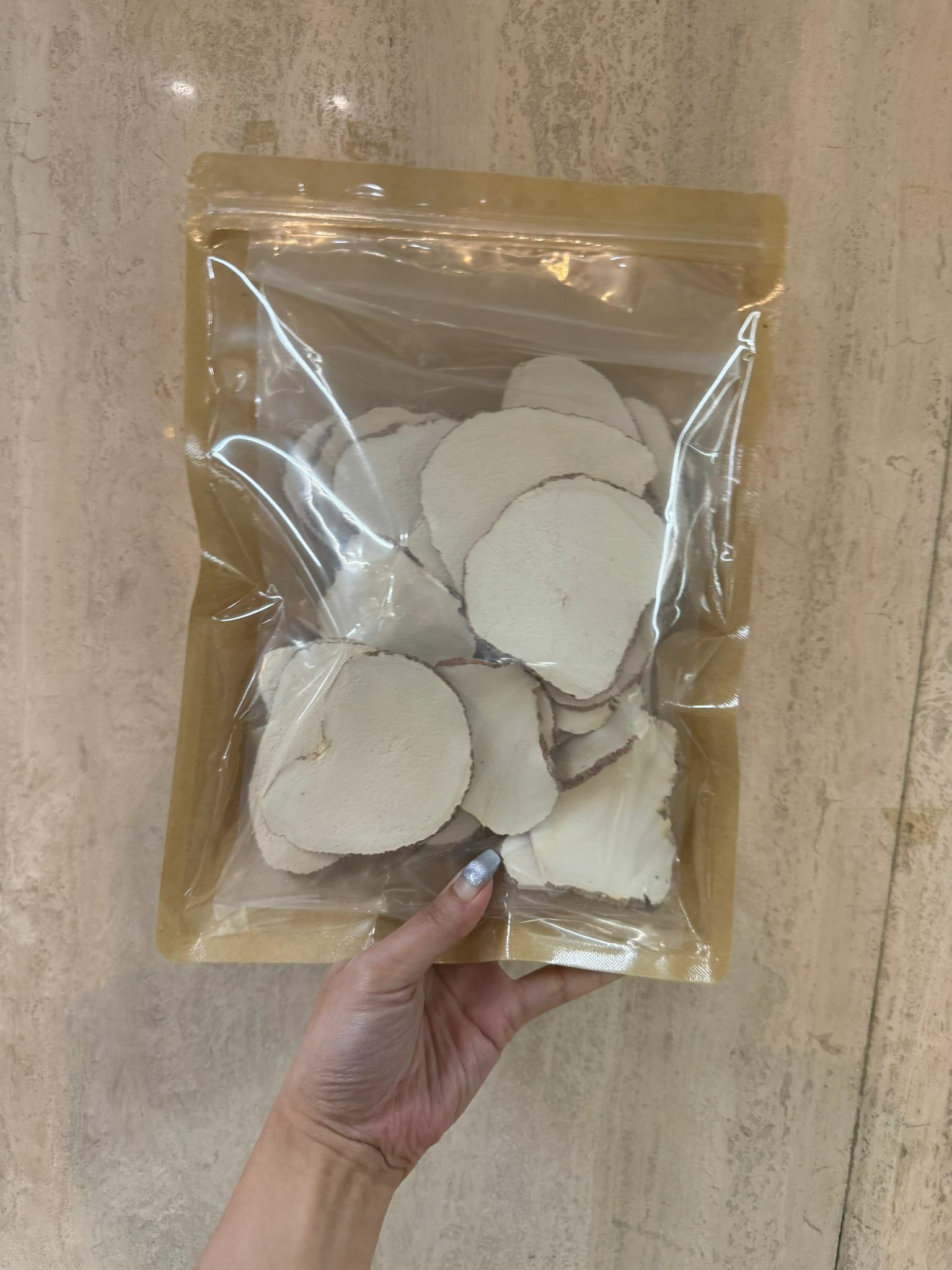 Z118 特大虎乳靈芝片300克（約20-24片）$328