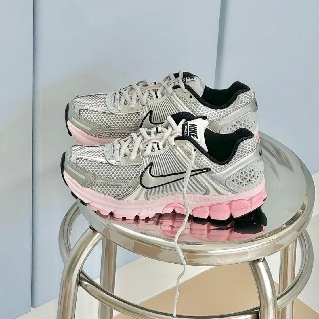 Nike Zoom Vomero 5 Pink Foam 金屬銀粉 灰銀黑粉 柔粉 復古老爹鞋 女鞋