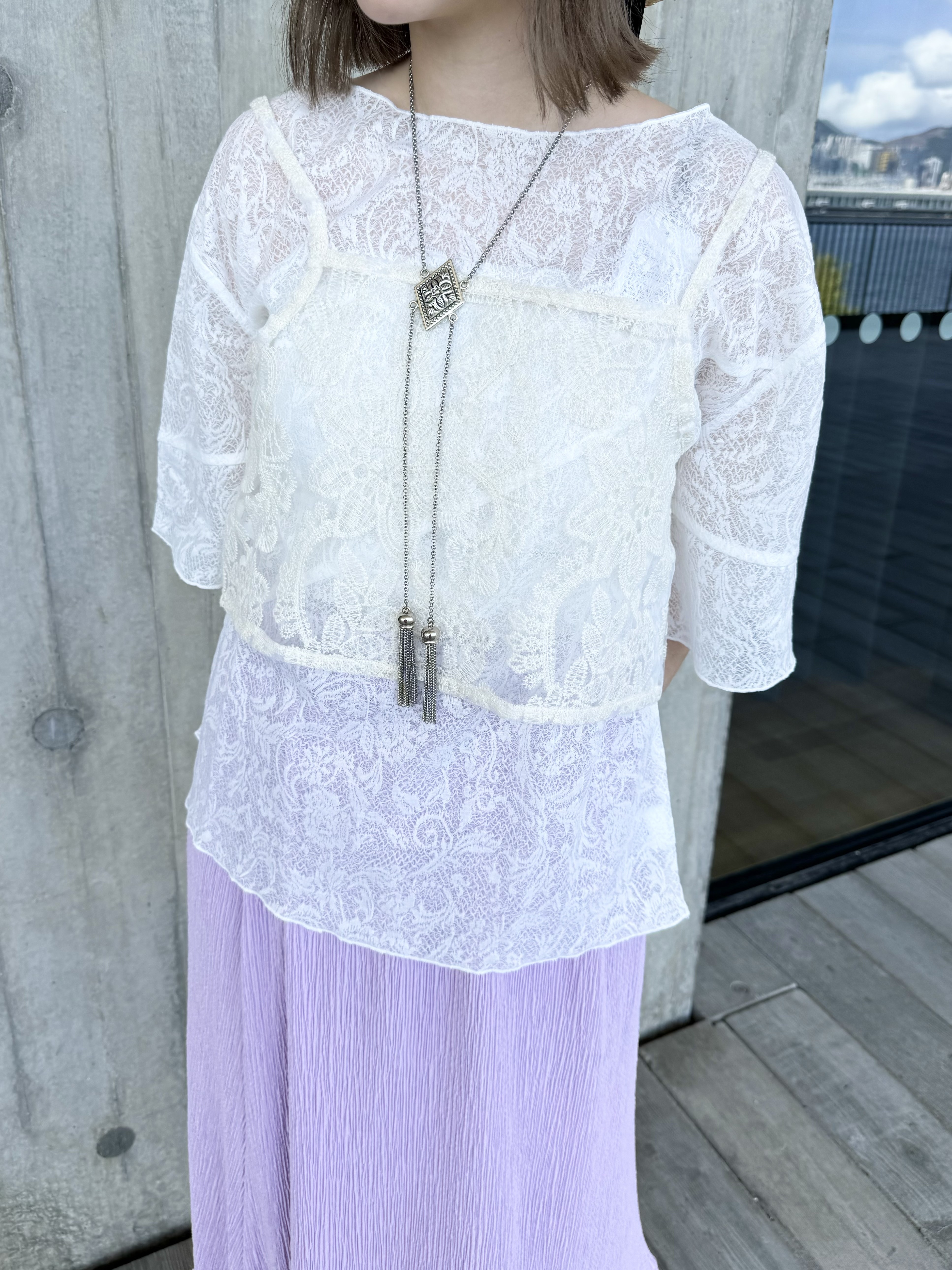 刺繡花卉短款背心