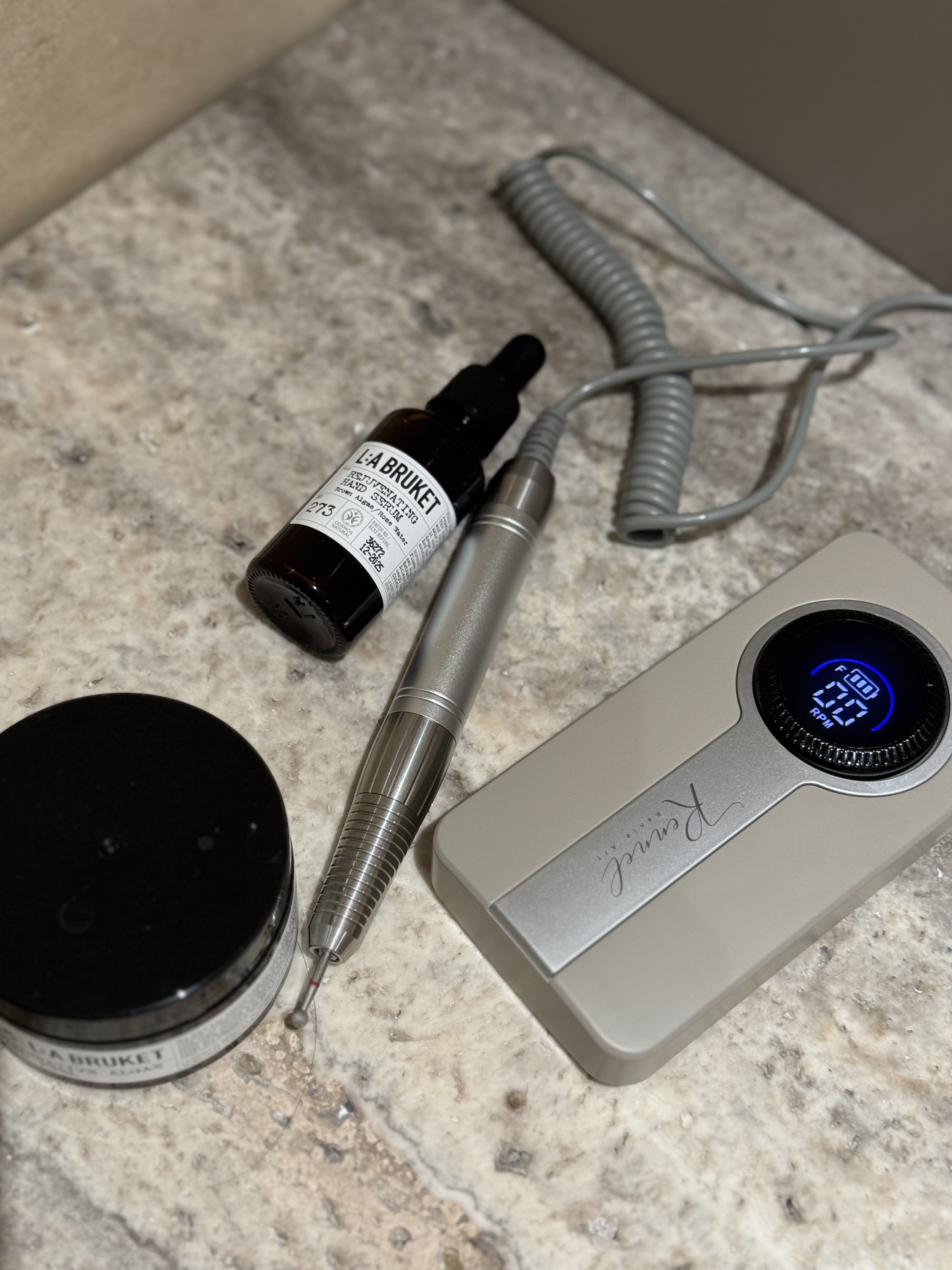 Rennel 專業磨甲機.