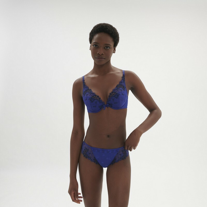 WISH 希望 三角罩杯集中托高胸罩 閃電藍