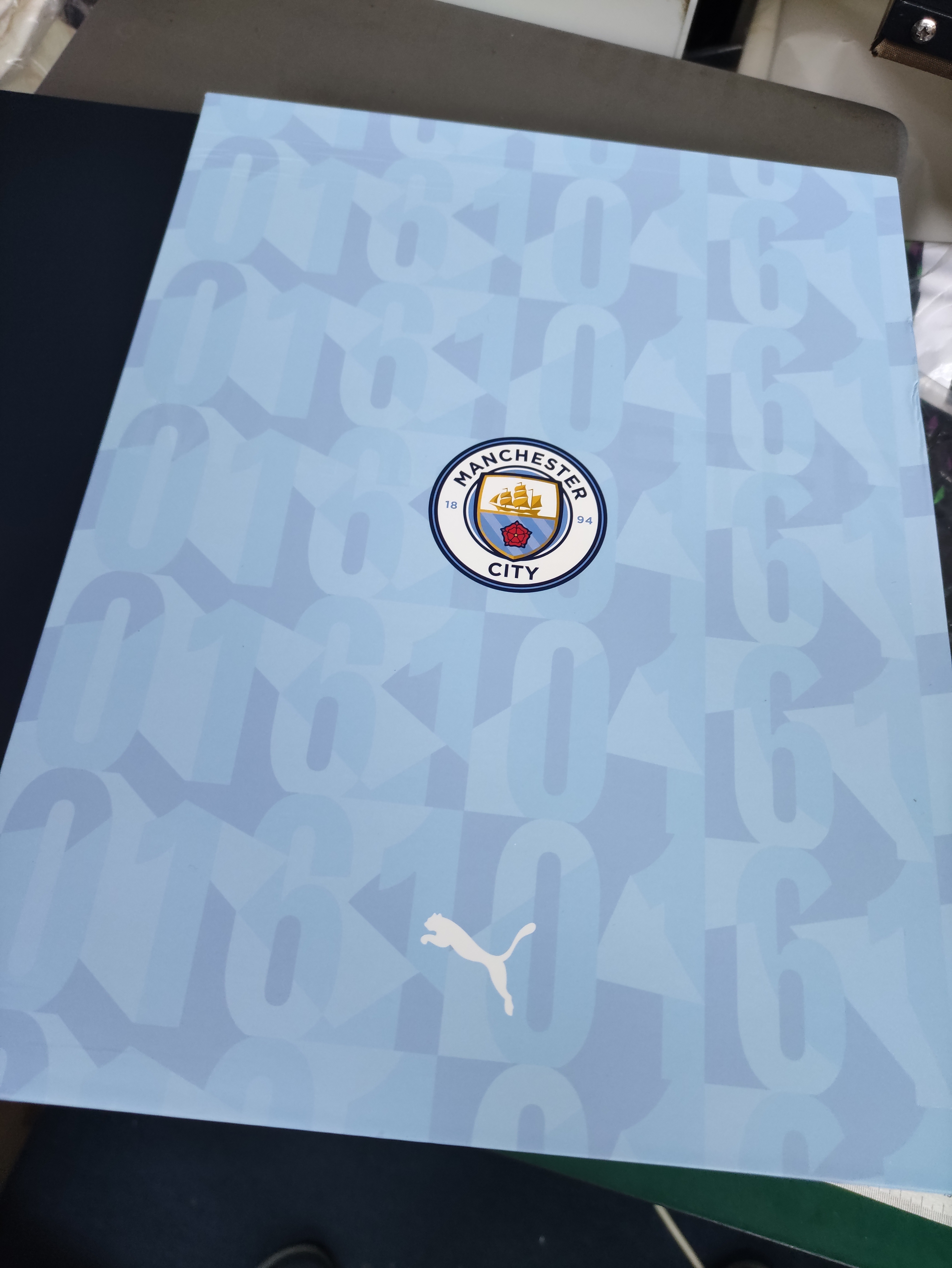 24-25曼城主場夏蘭特球員版球衣