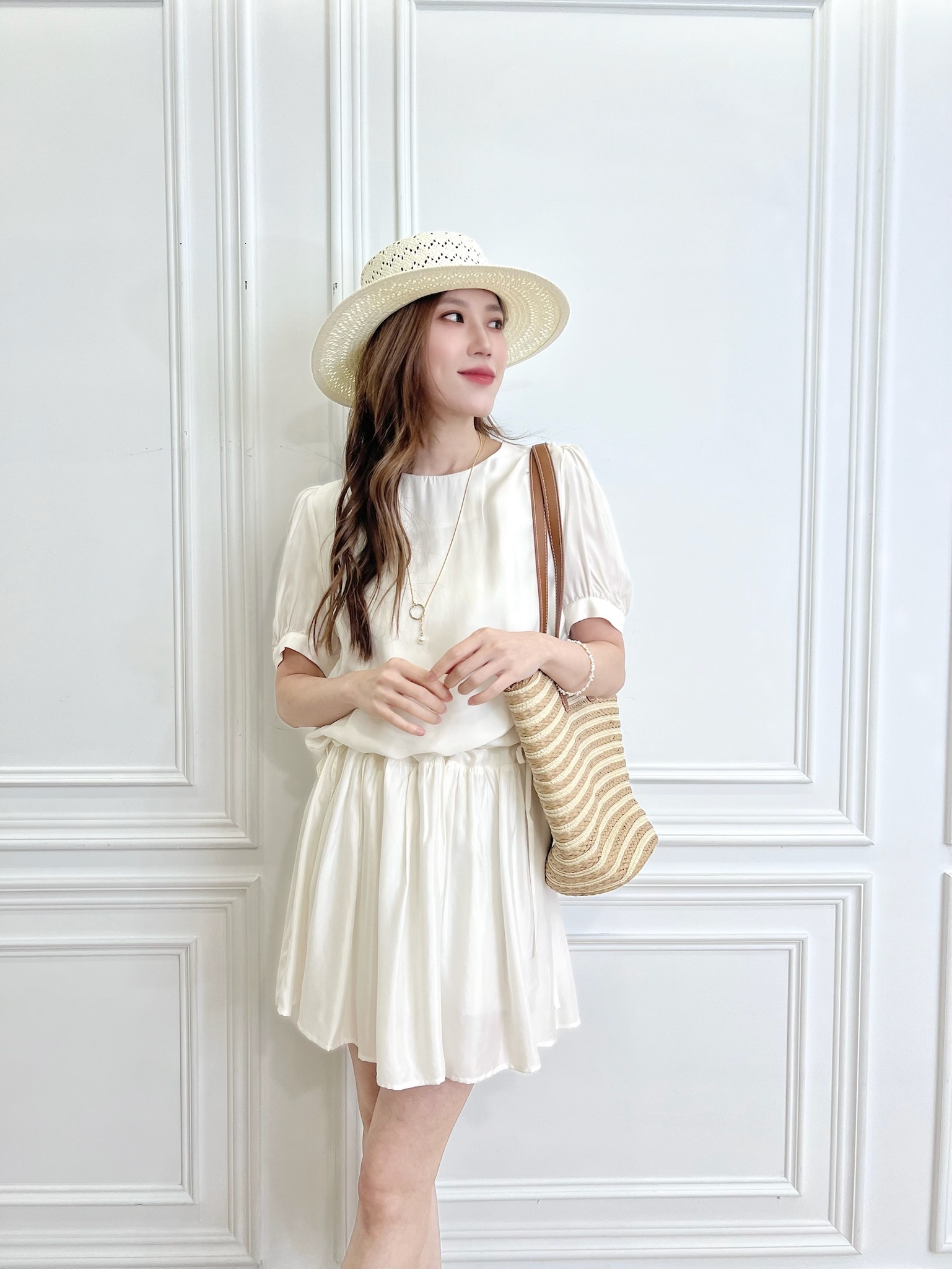 腰間抽繩綁帶短袖洋裝