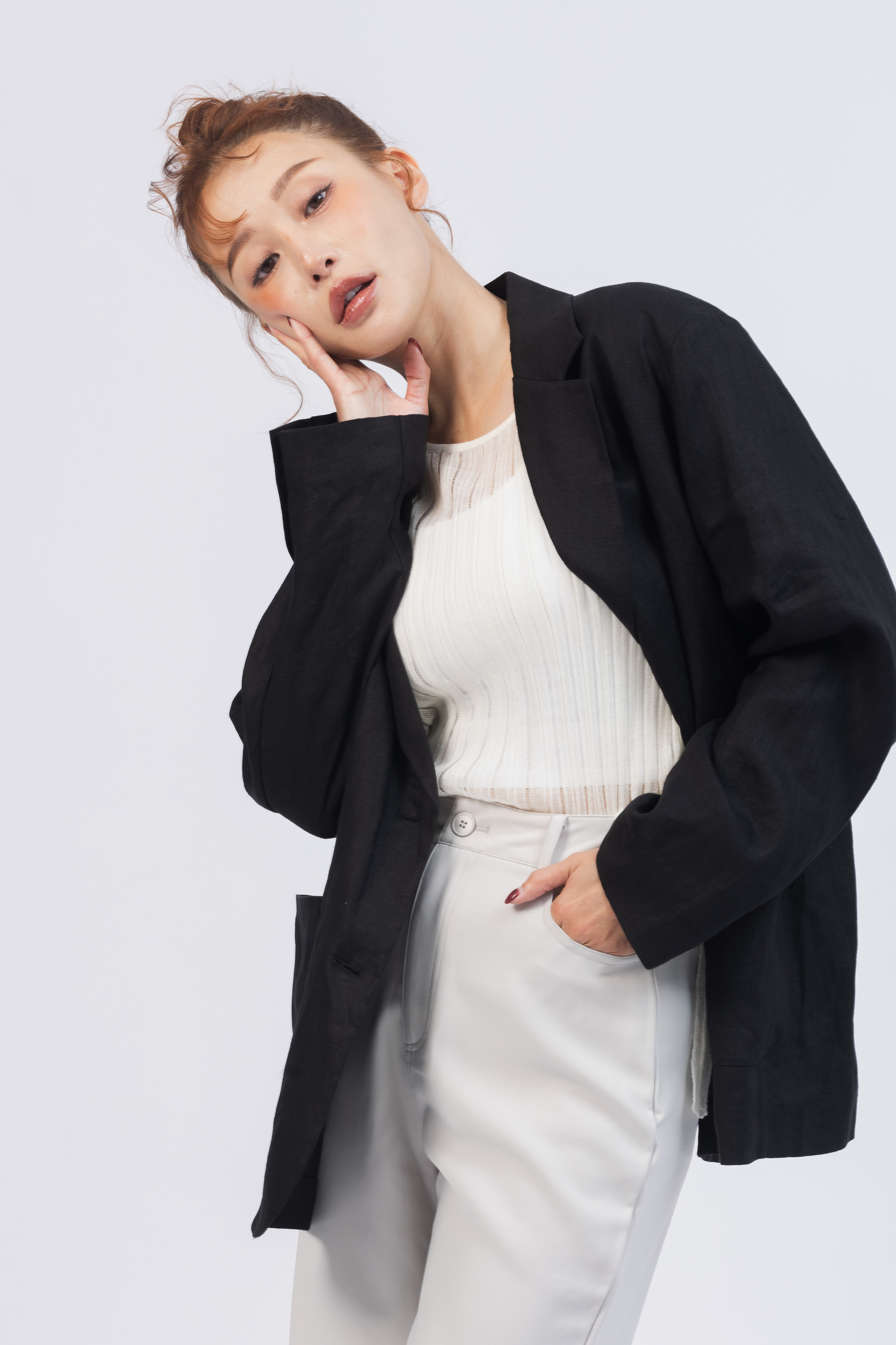 黑色亞麻輕巧西外