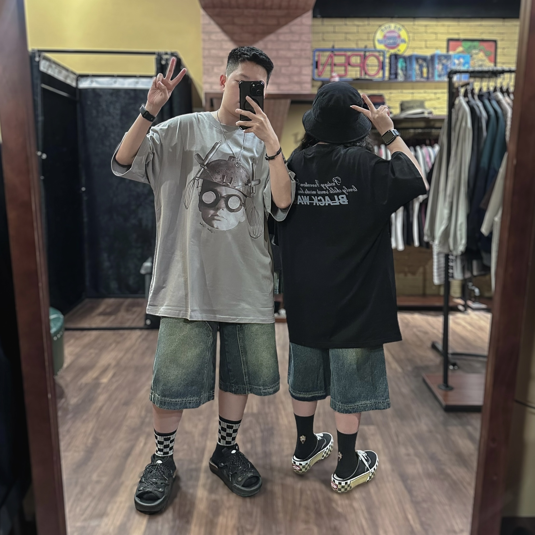 怪奇風格休閒短TEE