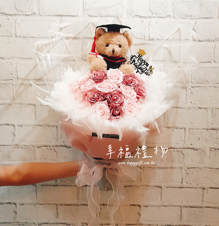 畢業熊香皂花束,畢業熊香皂花金莎花束,Graduation Bear Soap Bouquet,Graduation Bear Soap Flower Ferrero Rocher Bouquet