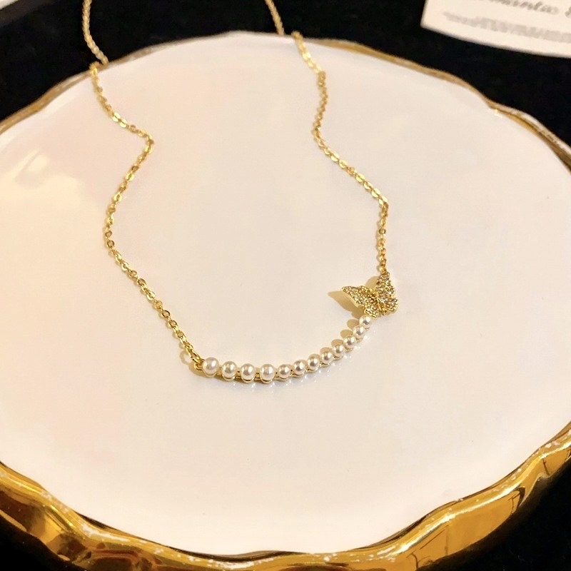 珍珠小蝴蝶微笑線 低奢18k金鑽項鍊