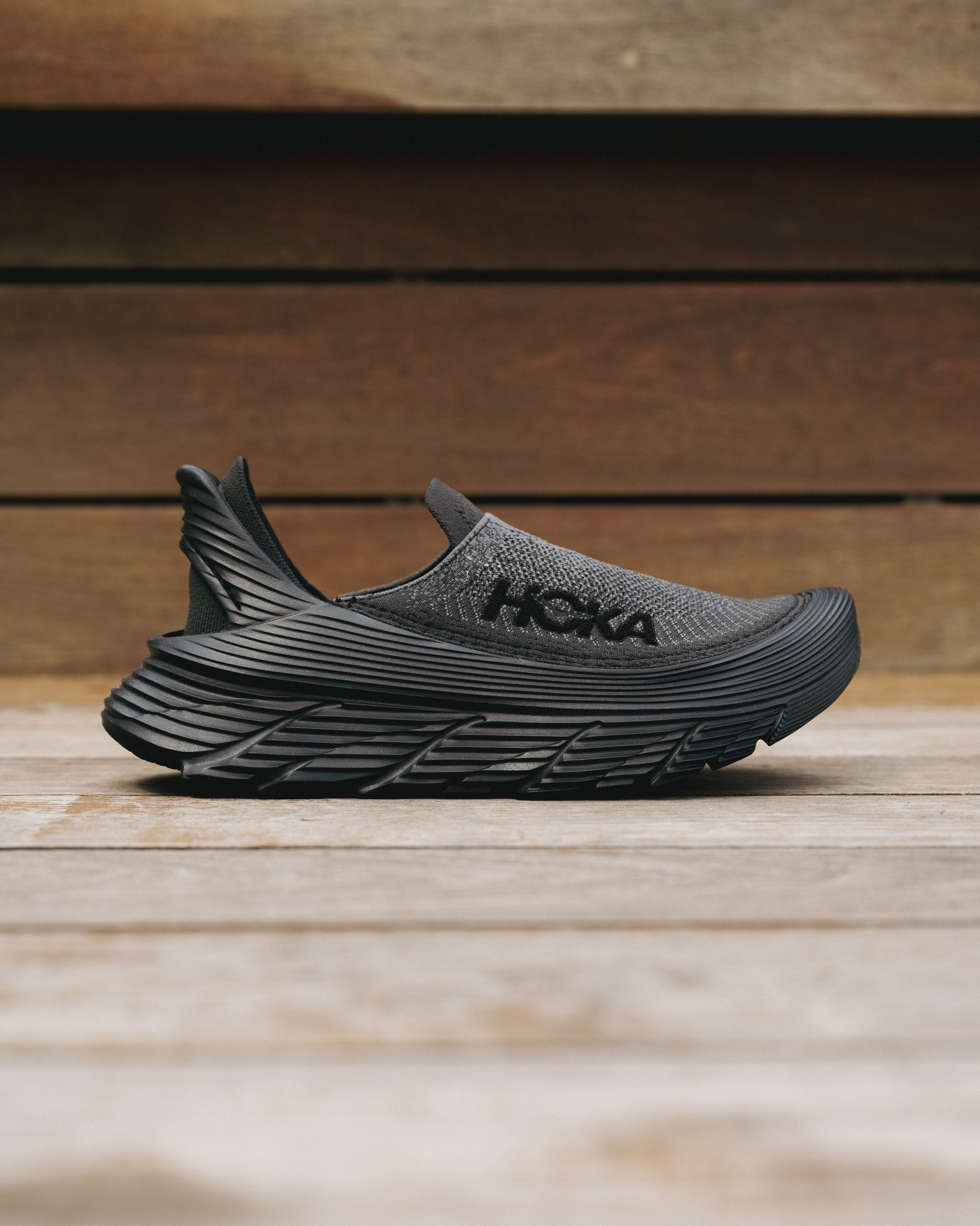 [現貨] HOKA RESTORE TC Black