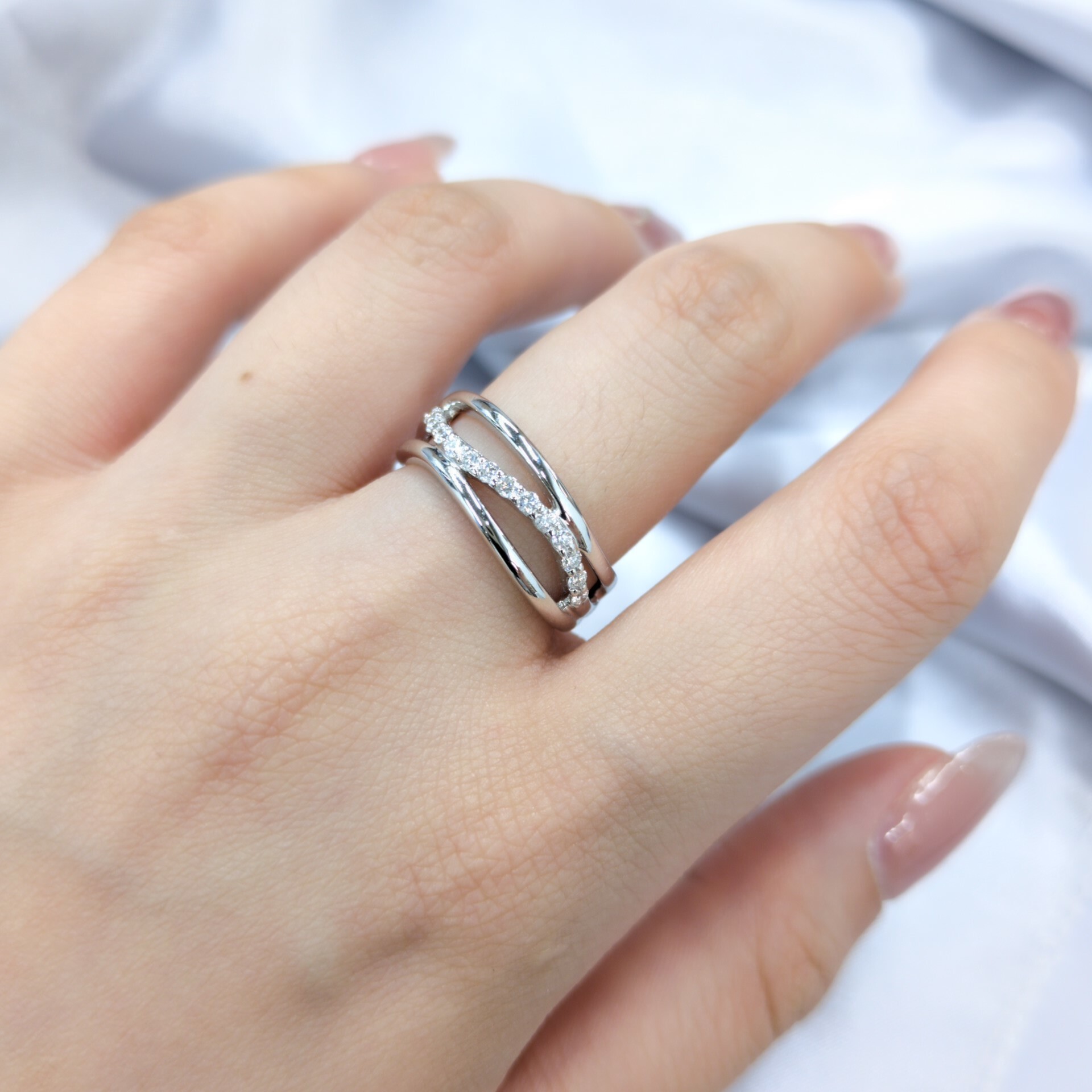 18K White Gold 0.21ct Diamond Ring