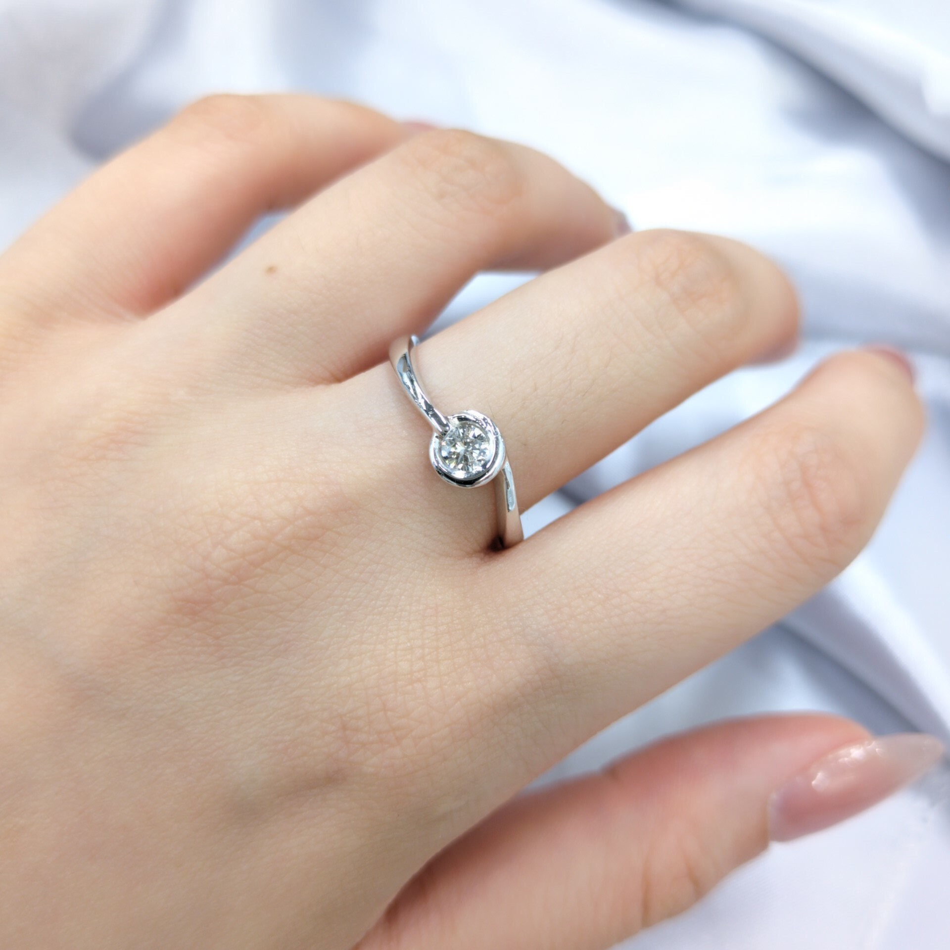 18K White Gold 0.20ct Diamond Ring