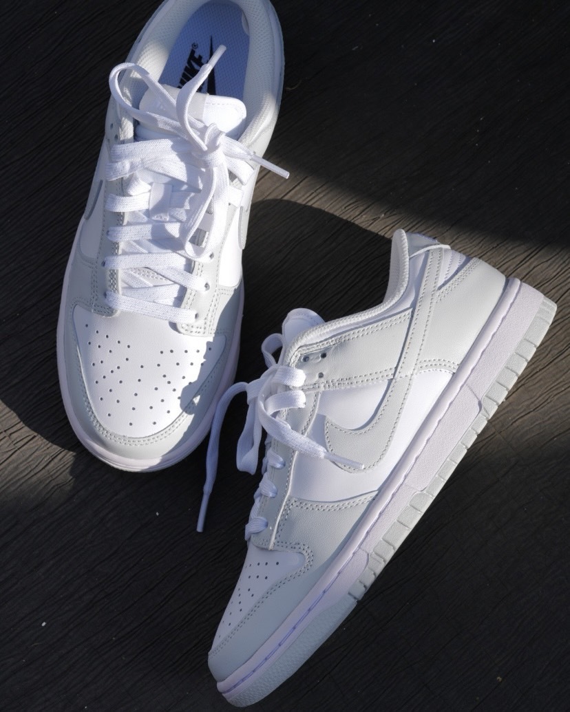 Nike Dunk 合成革人造革 经典流行 防滑减震耐磨轻便 低帮 板鞋 女款 白灰 DD1503-103