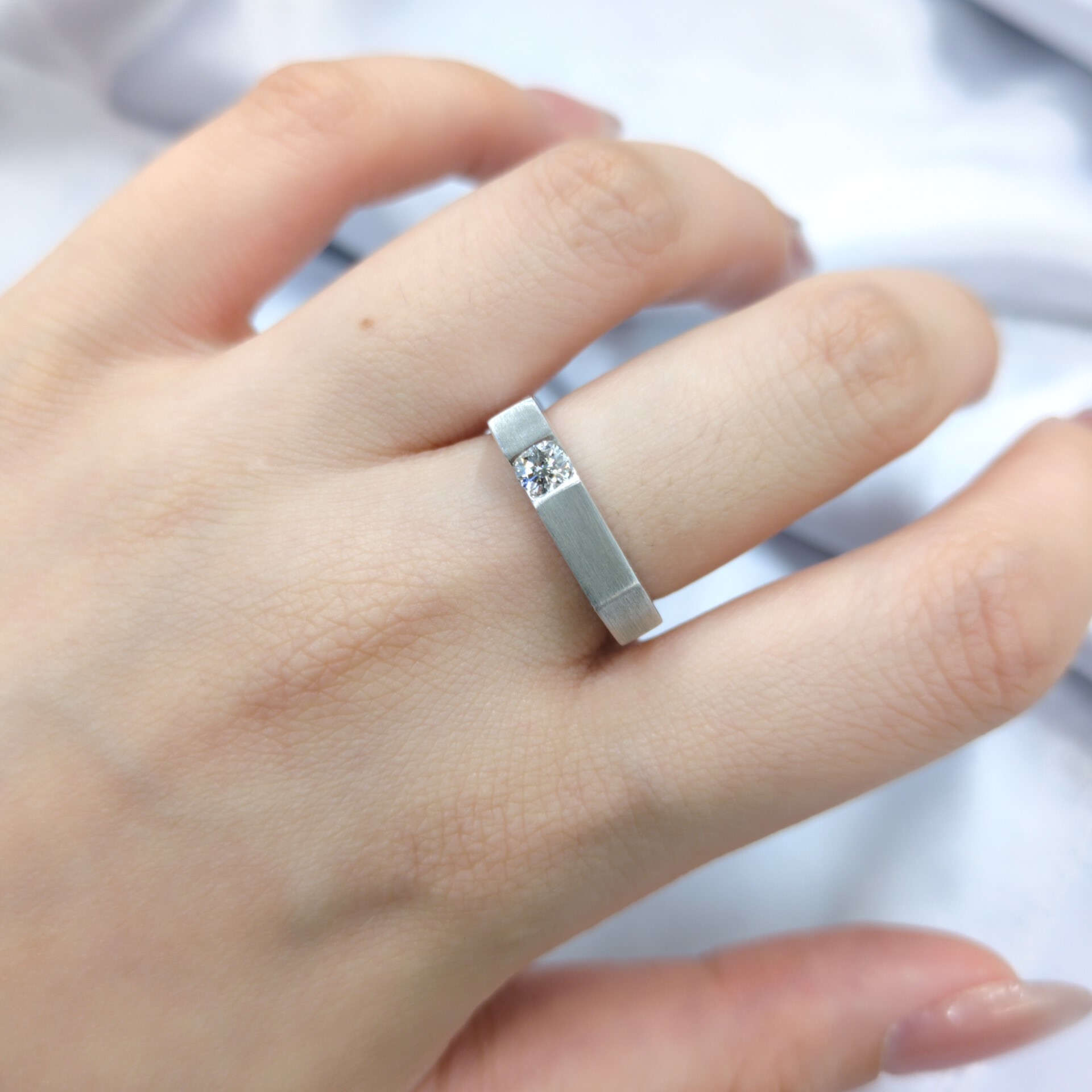 18K White Gold 0.20ct Diamond Ring