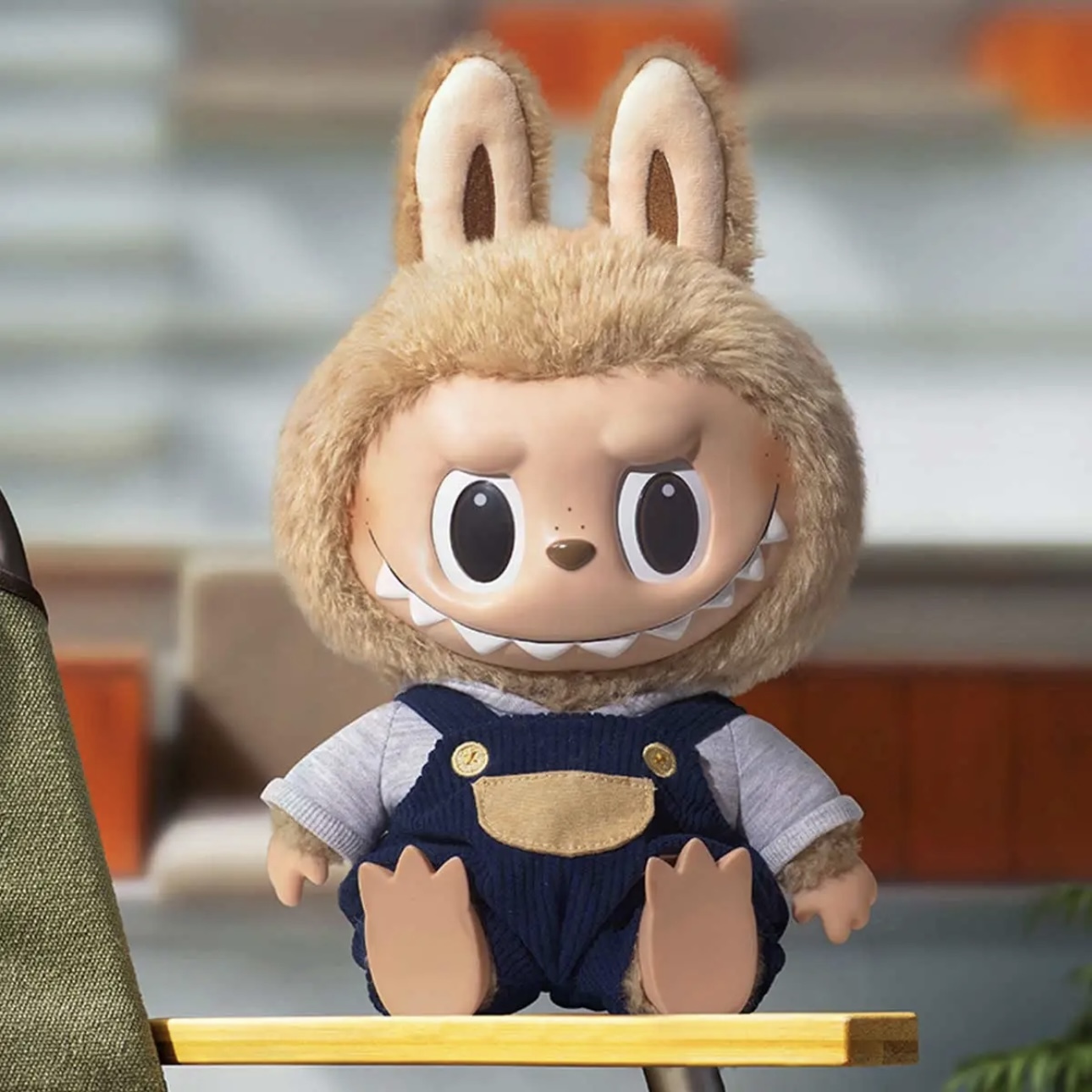 POPMART泡泡瑪特 LABUBU TIME TO CHILL搪膠毛絨 公仔