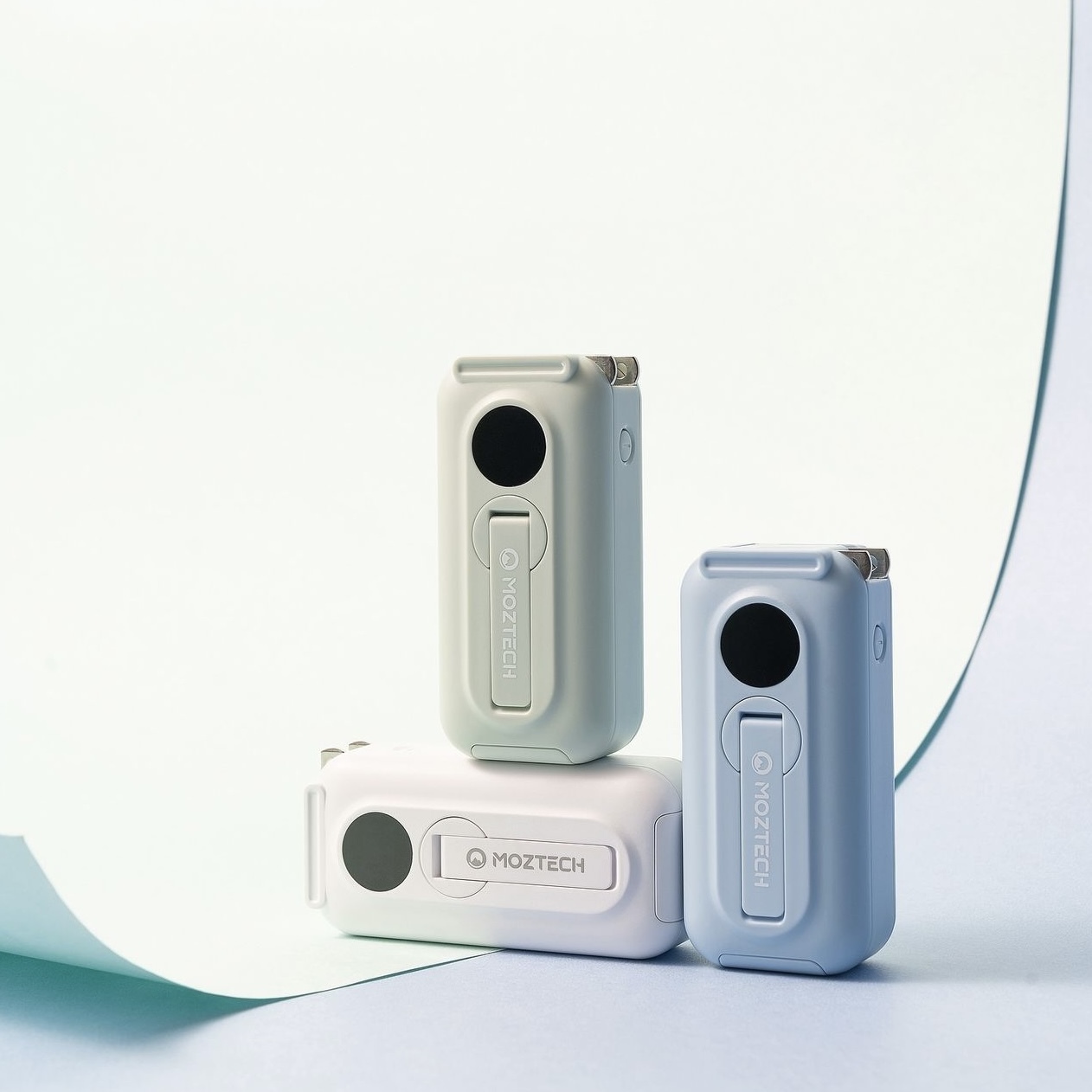 MOZTECH 太空艙 輕巧多功能口袋行動電源