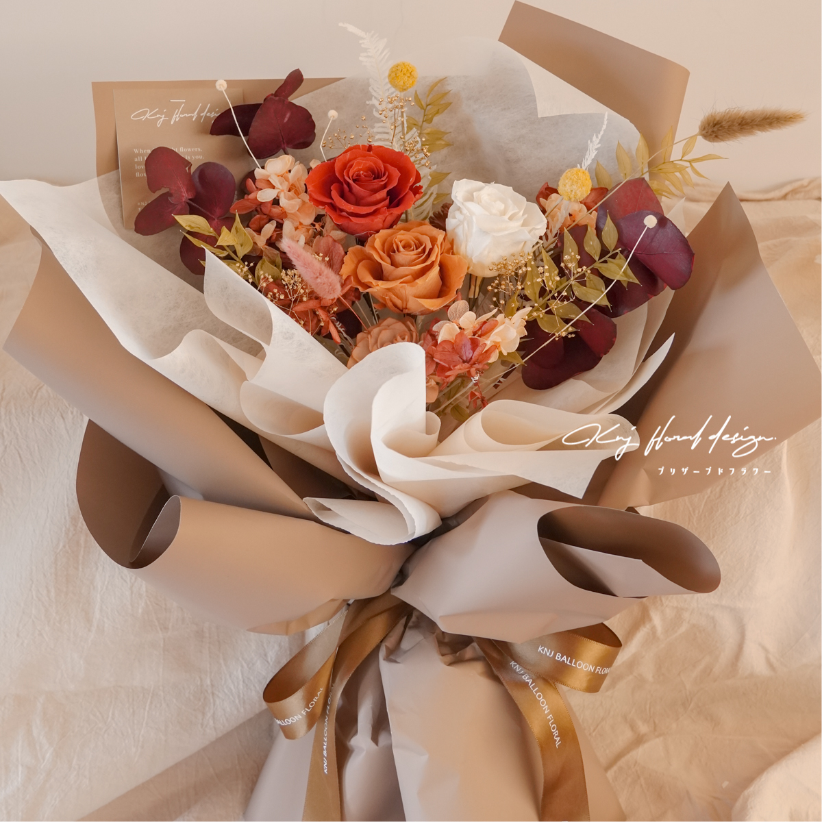 南法莊園．三朵永生玫瑰花束