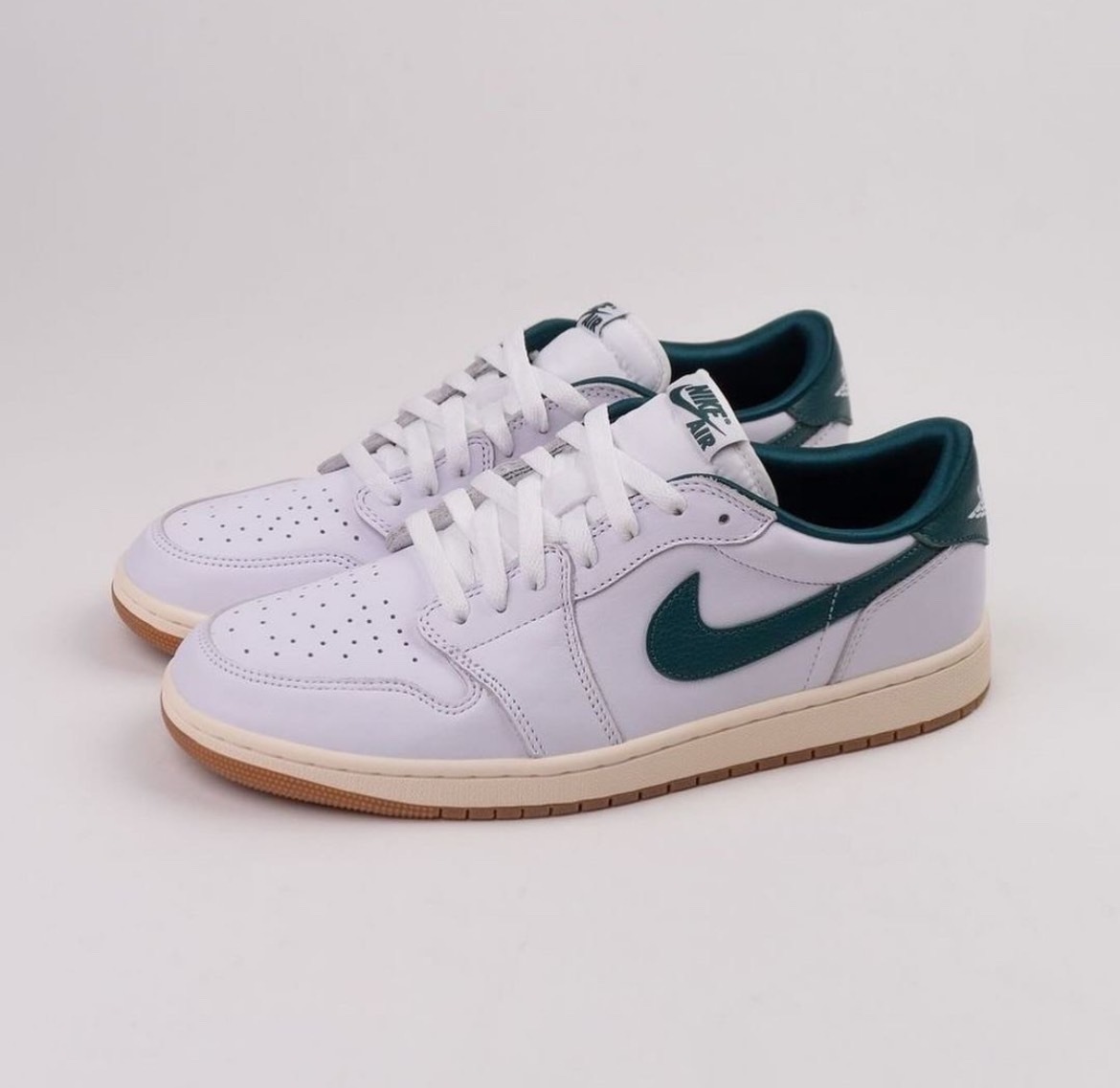 iSNEAKERS｜Air Jordan 1 Low OG "Oxidized Green" 氧化綠 CZ0775-133